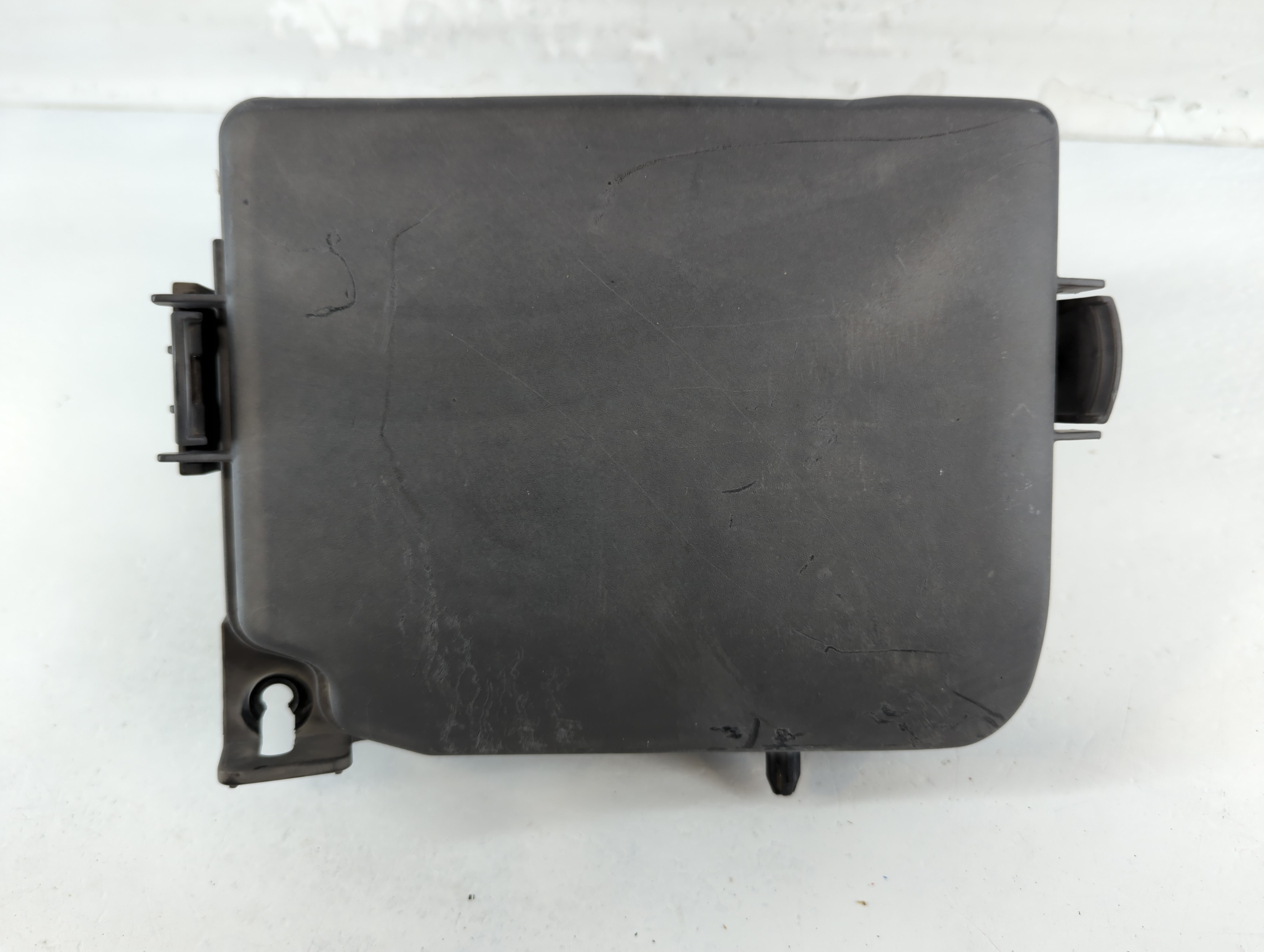 2014-2016 Hyundai Elantra Fusebox Fuse Box Relay Module 91951-3x710 933822 - Oemusedautoparts1.com