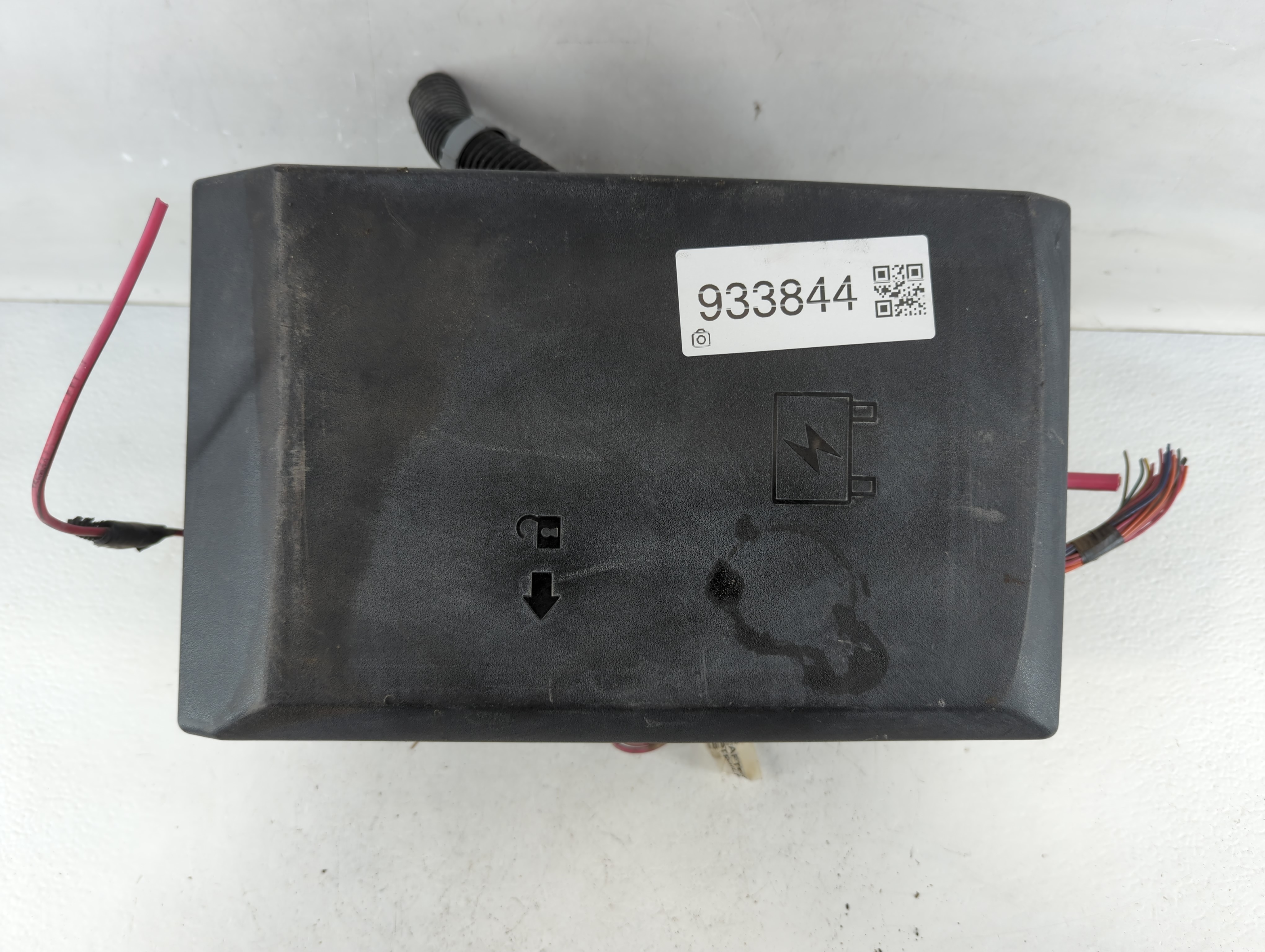 2010-2013 Chevrolet Silverado 1500 Fusebox Fuse Box Relay Module 22798215 933844 - Oemusedautoparts1.com