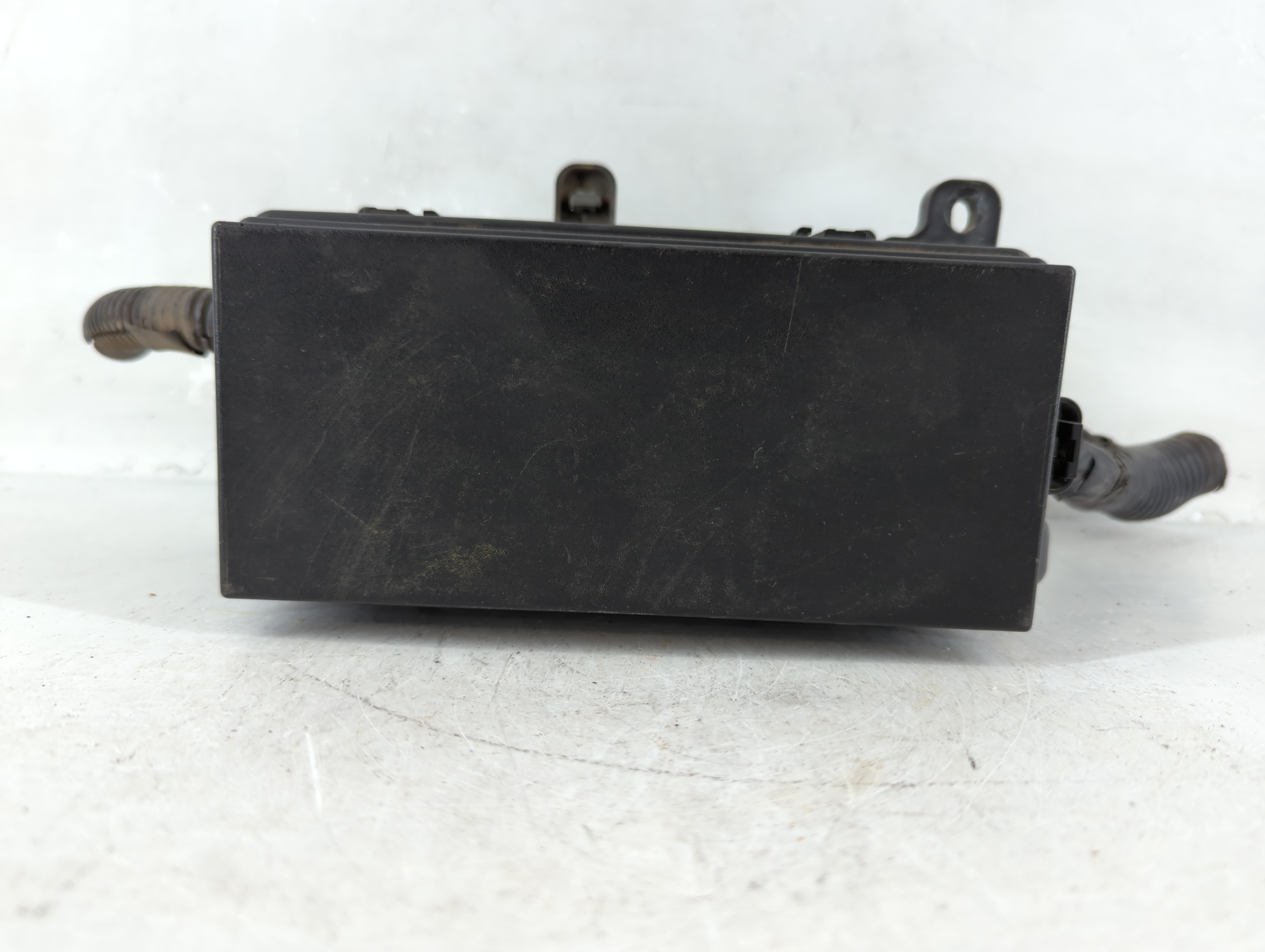 2009-2011 Chevrolet Aveo Fusebox Fuse Box Relay Module 96 839 233 933856 - Oemusedautoparts1.com