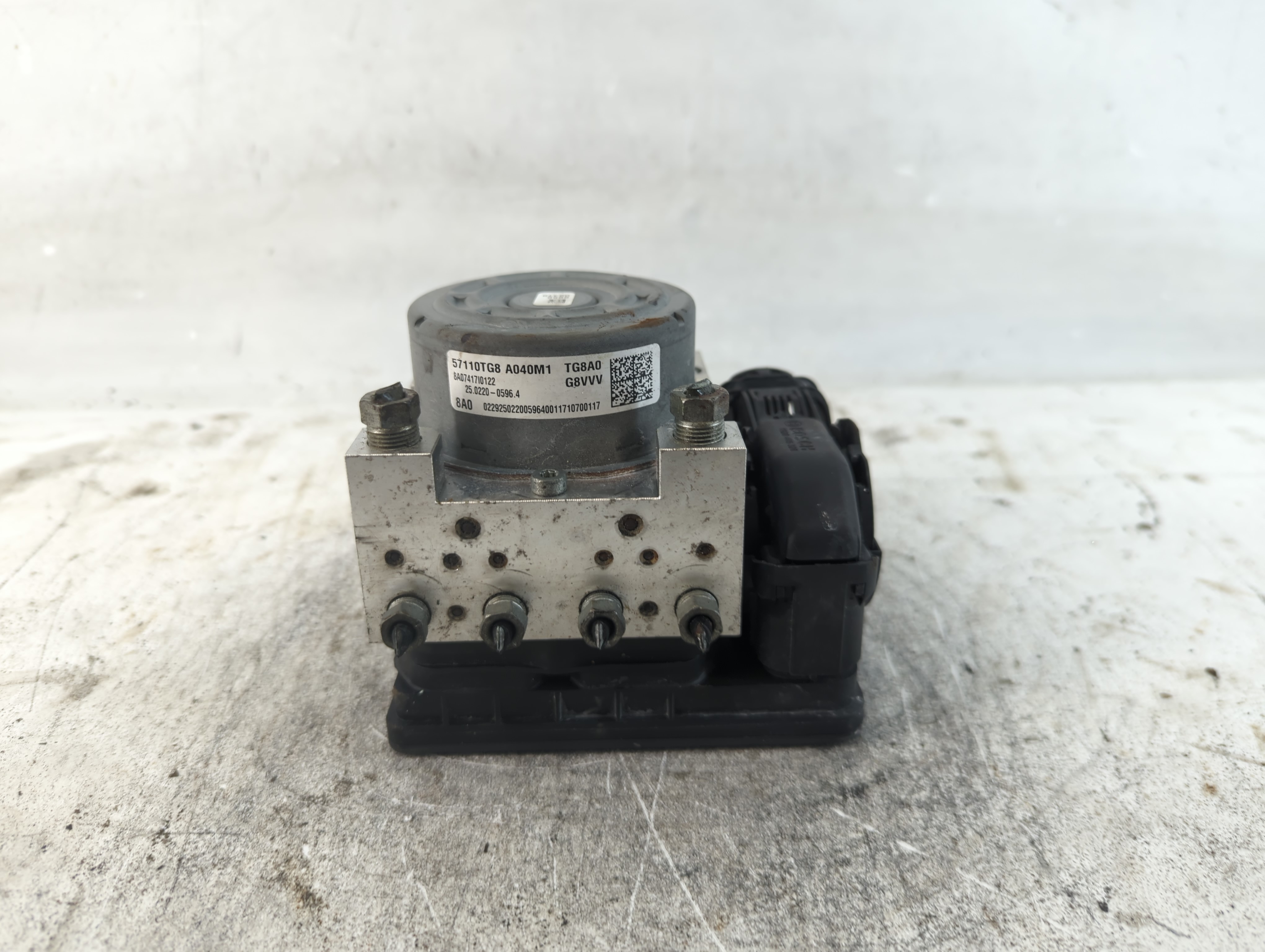 2016-2018 Honda Pilot Abs Pump Control Module 933982 - Oemusedautoparts1.com