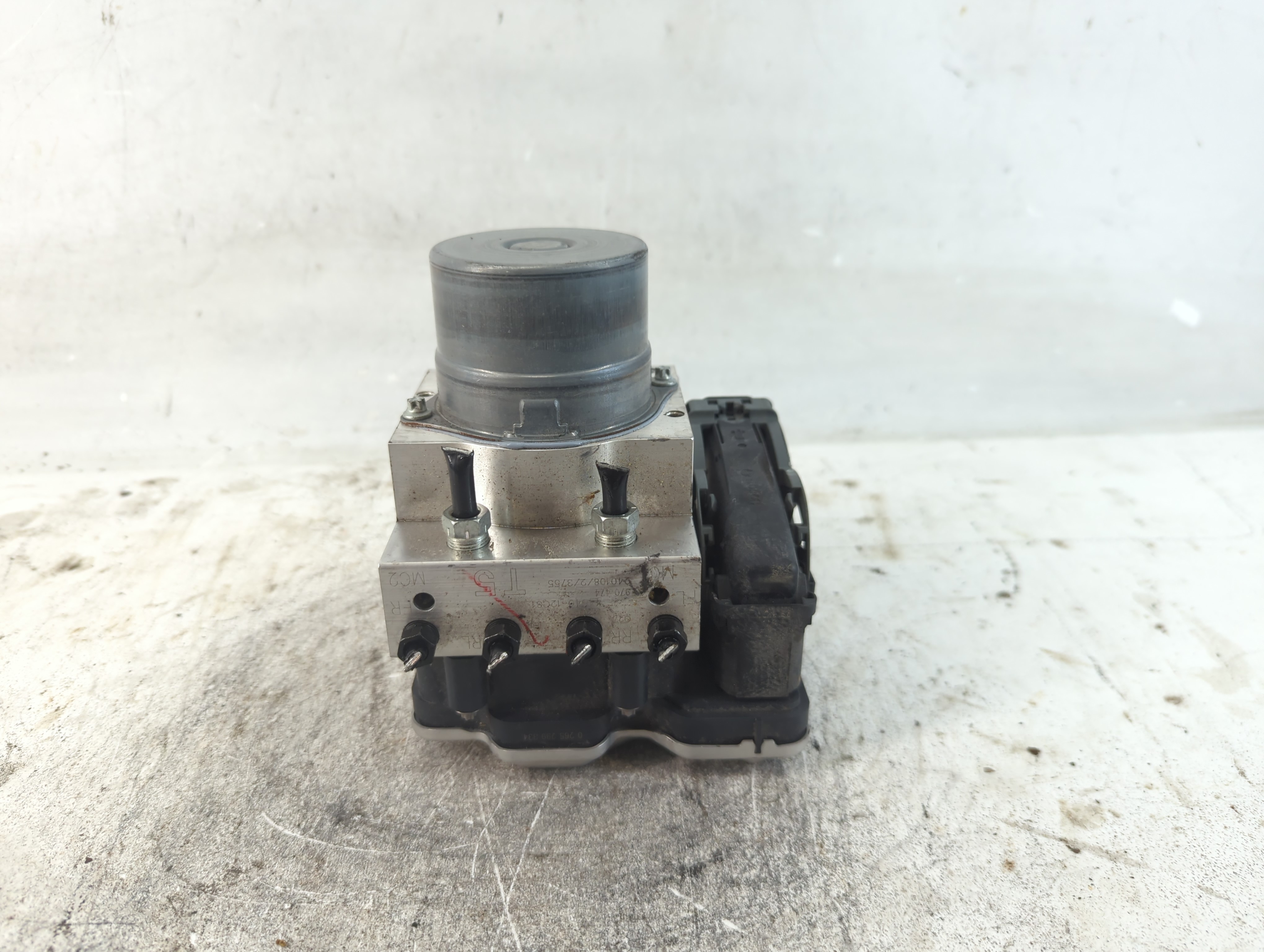 2024 Toyota Corolla Abs Pump Control Module 933984 - Oemusedautoparts1.com