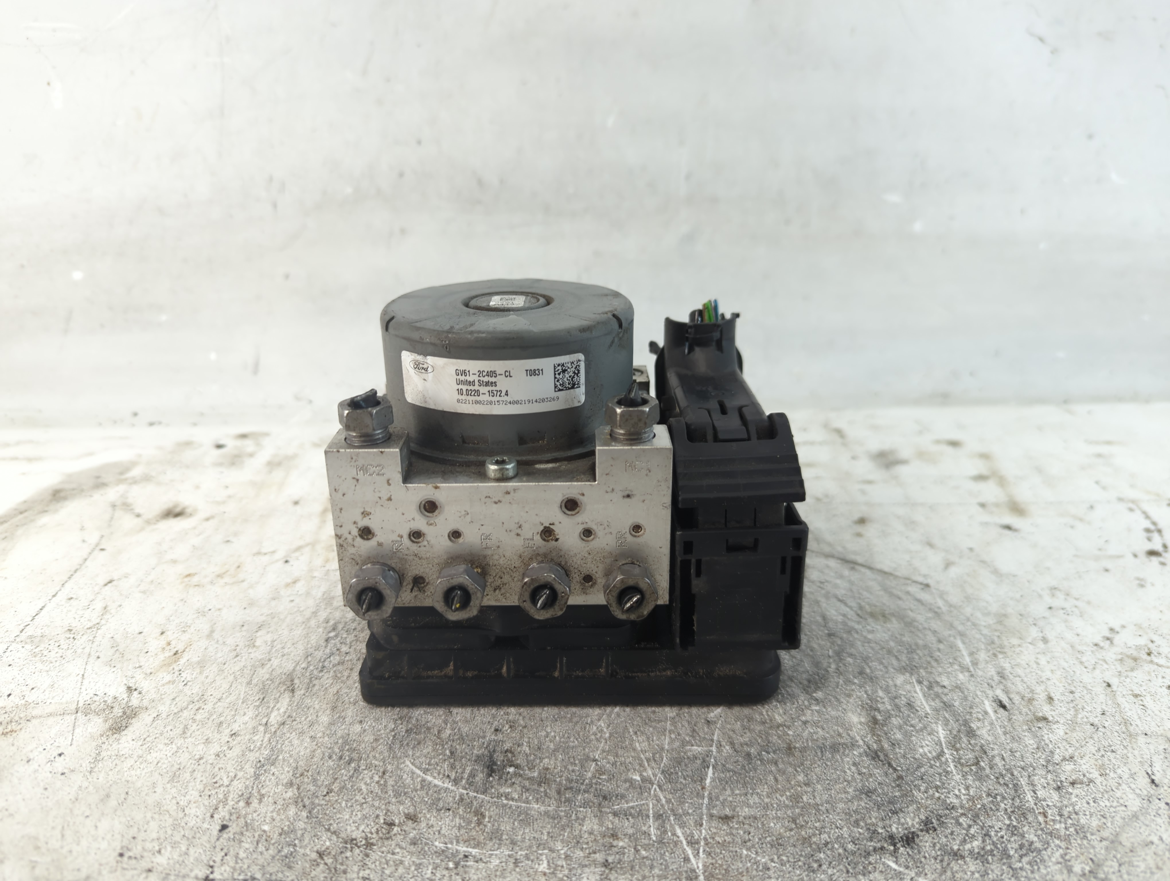 2017-2019 Ford Escape Abs Pump Control Module 933989 - Oemusedautoparts1.com