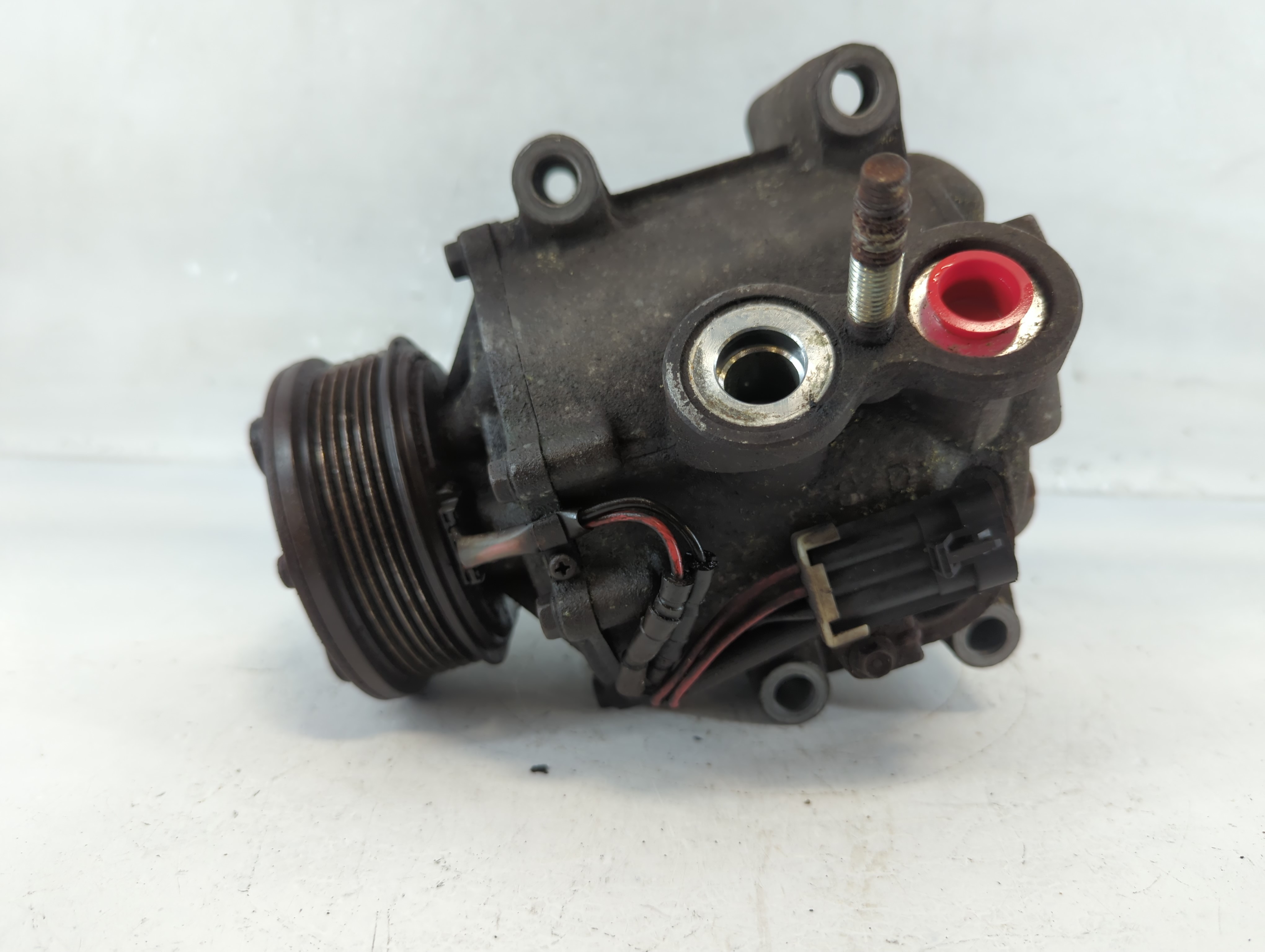 Picture of Chevrolet Trailbazer Ext Air Conditioning A/c Ac Compressor Oem 933997