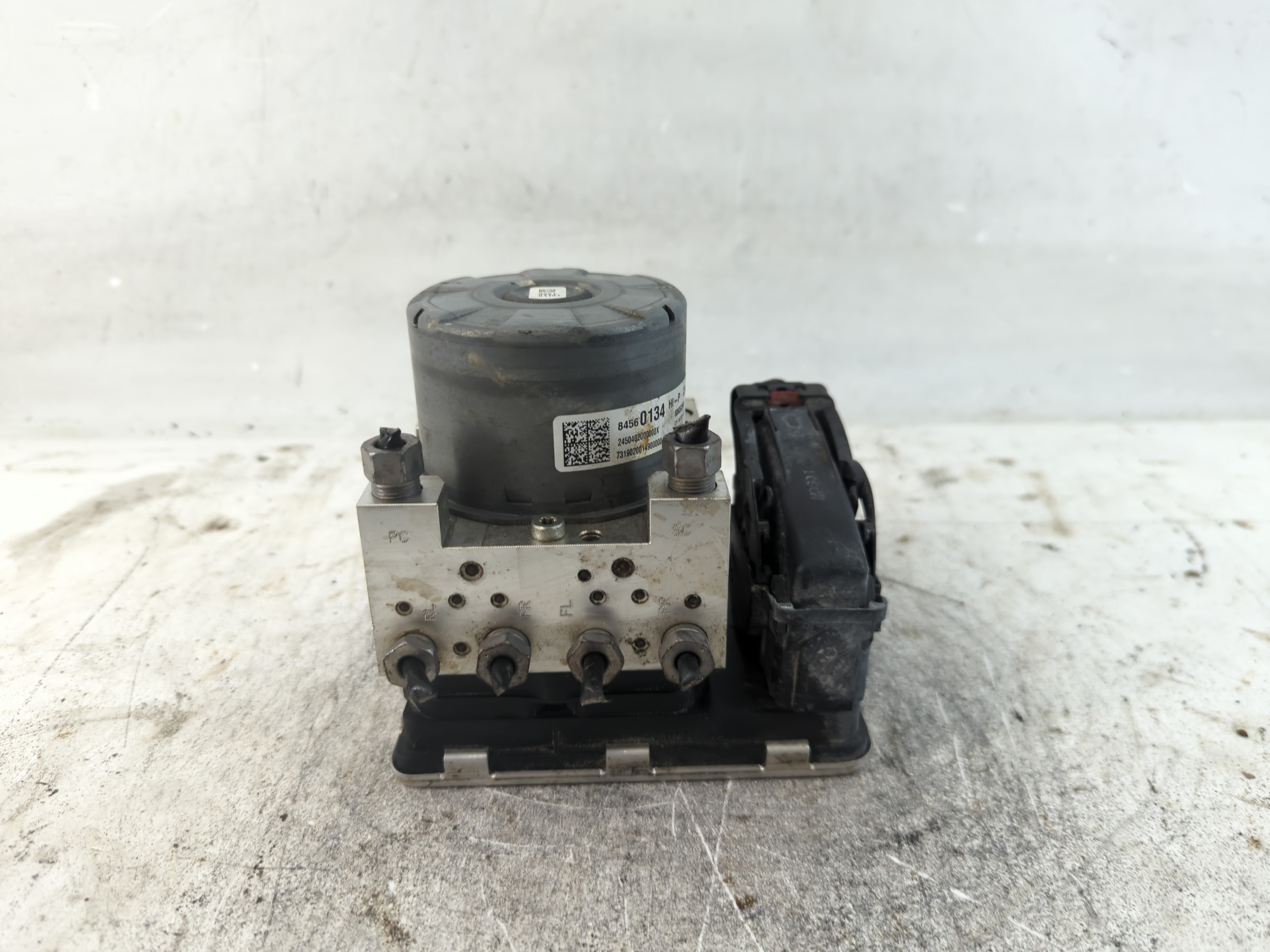 2018-2019 Chevrolet Equinox Abs Pump Control Module 934028 - Oemusedautoparts1.com