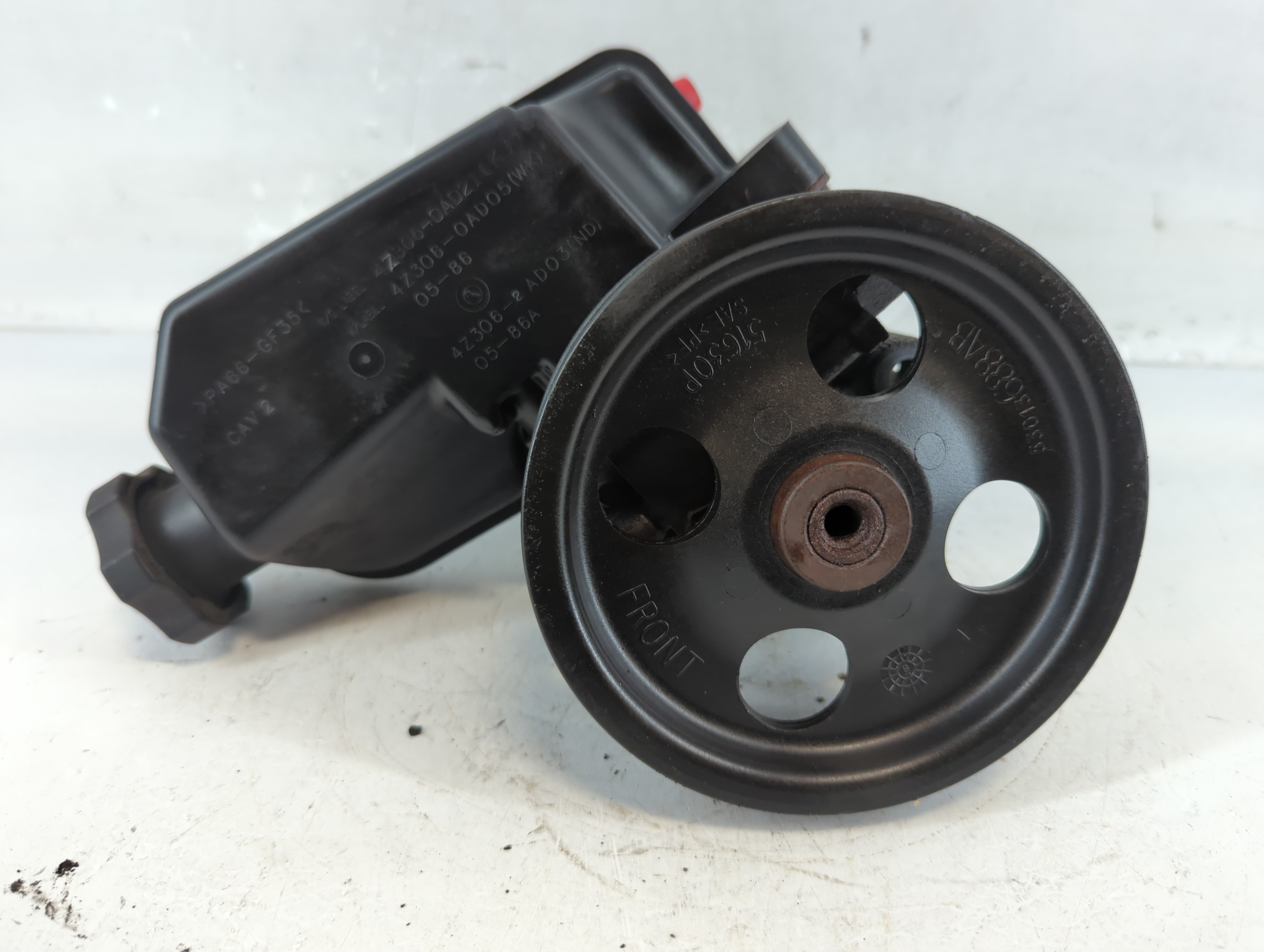 2005-2010 Jeep Grand Cherokee Power Steering Column Pump Oem 934057 - Oemusedautoparts1.com
