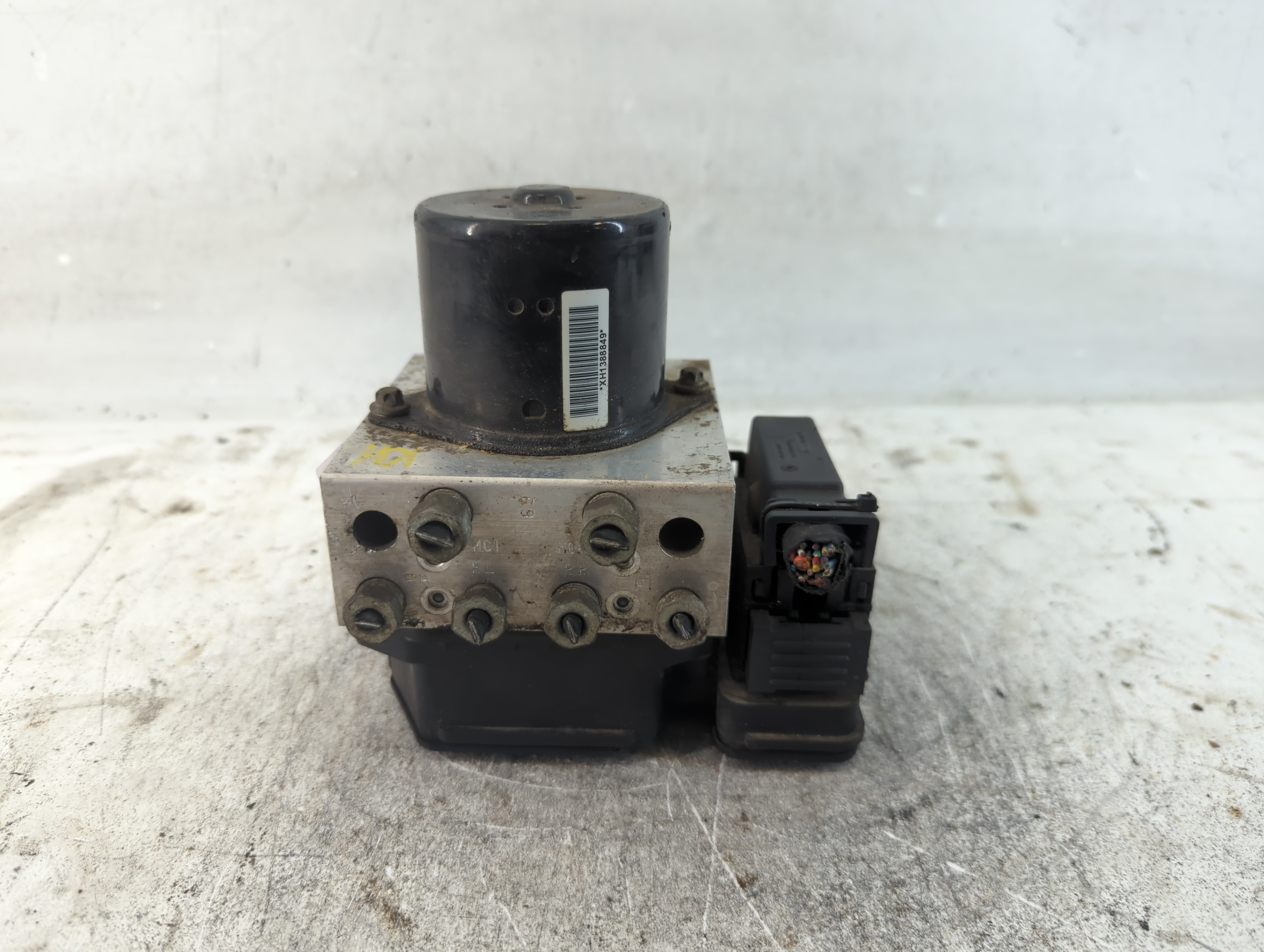 2013-2016 Chevrolet Malibu Abs Pump Control Module 934064 - Oemusedautoparts1.com