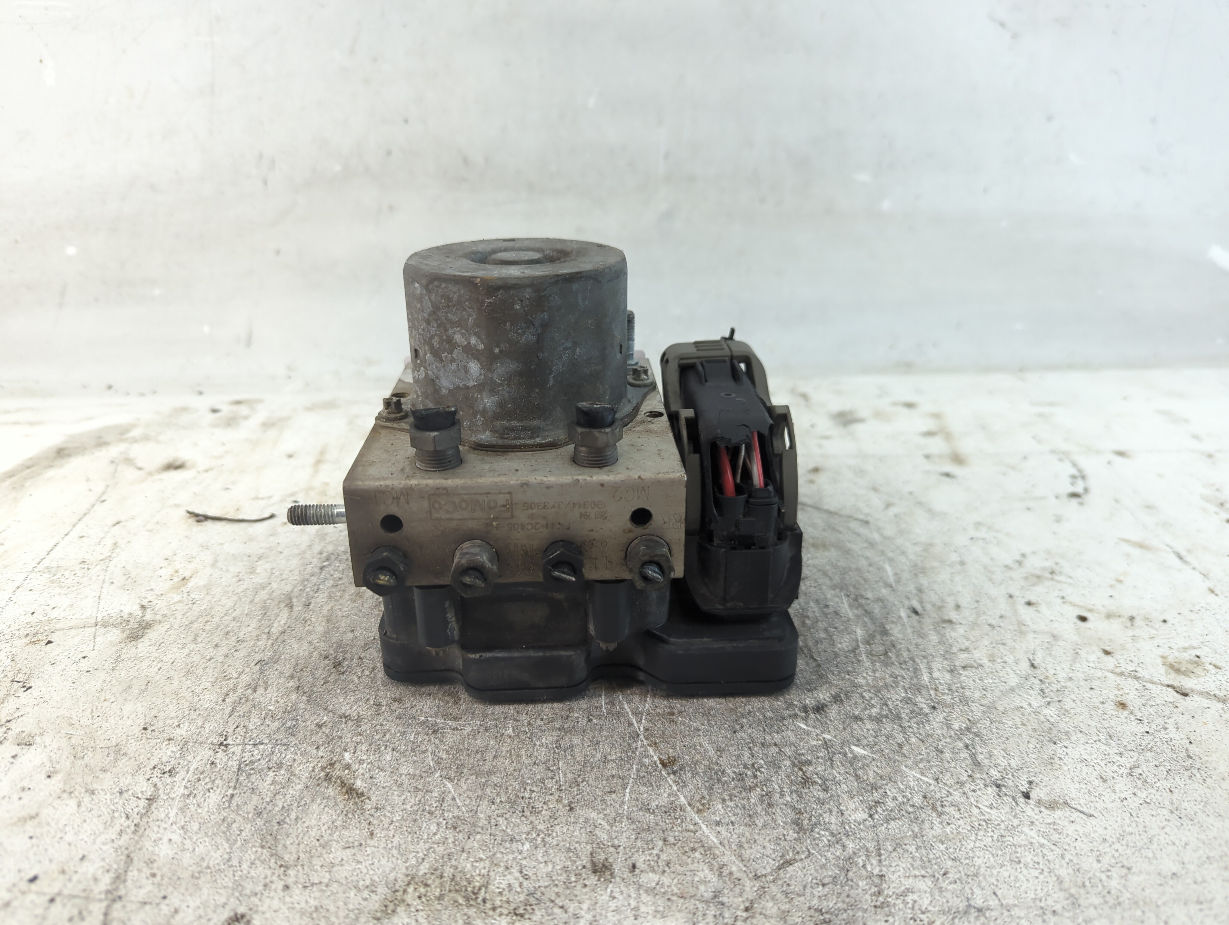 2015-2019 Ford Transit-250 Abs Pump Control Module 934068 - Oemusedautoparts1.com