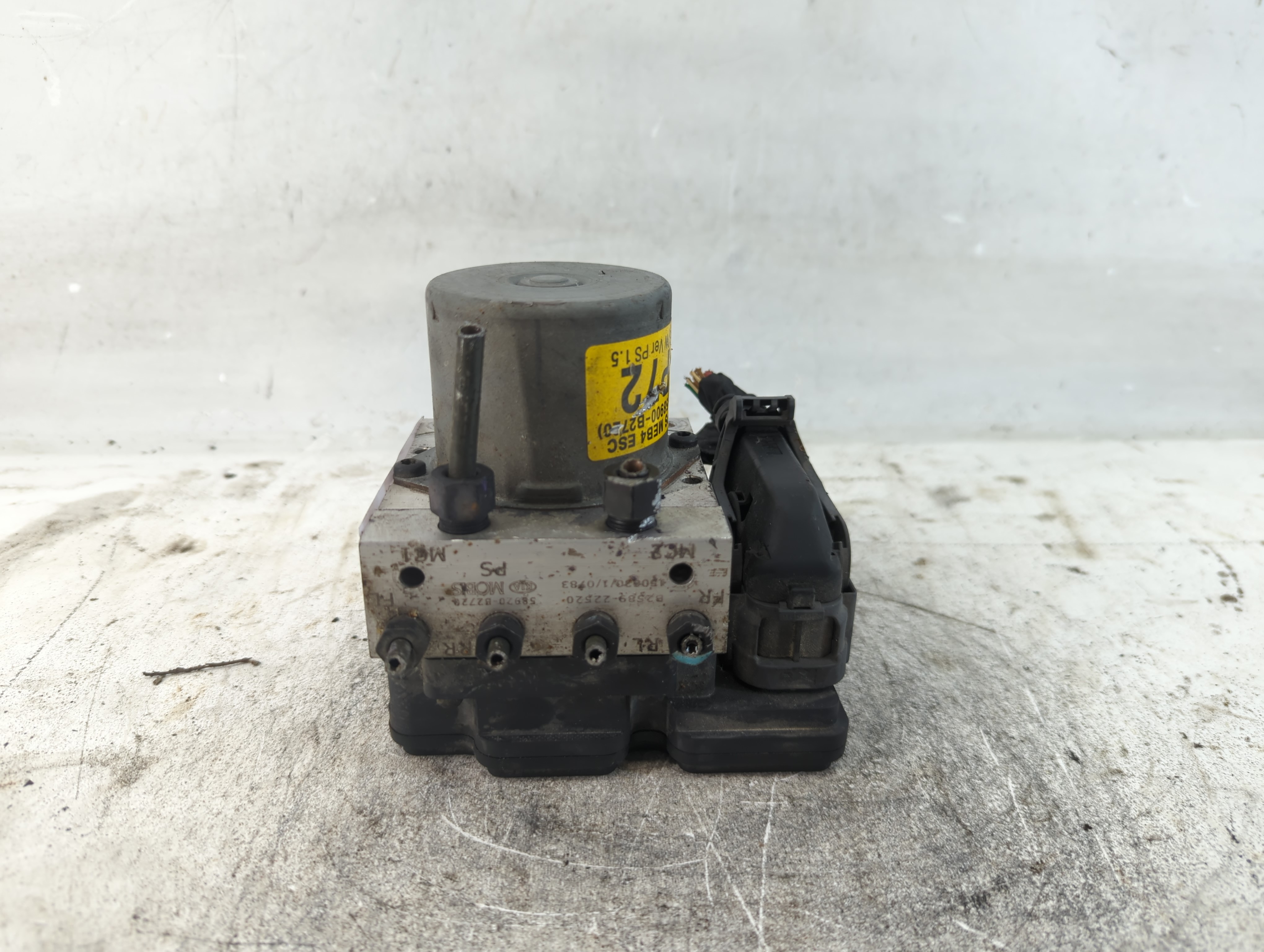 2016-2016 Kia Soul Abs Pump Control Module 934105 - Oemusedautoparts1.com