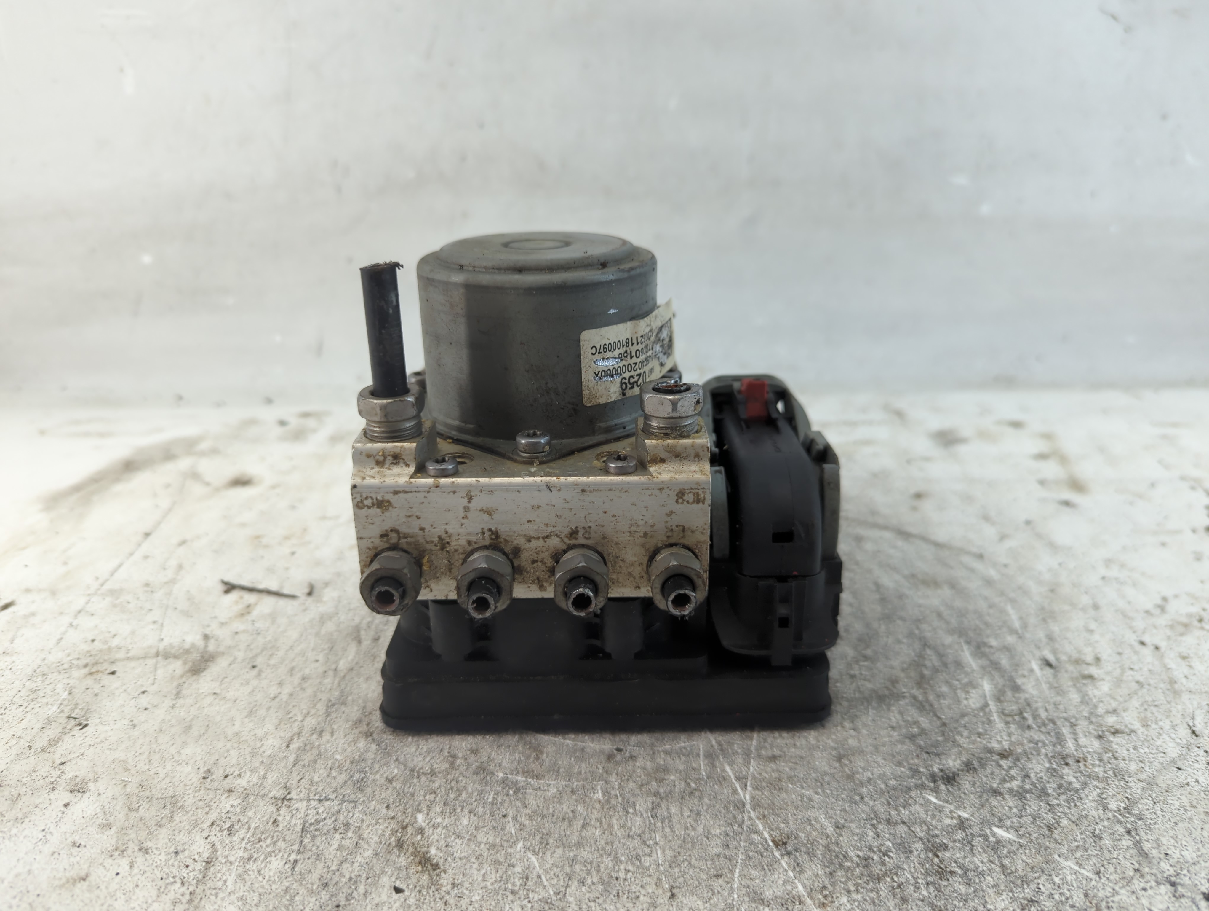 2018-2021 Chevrolet Express 2500 Abs Pump Control Module 934128 - Oemusedautoparts1.com