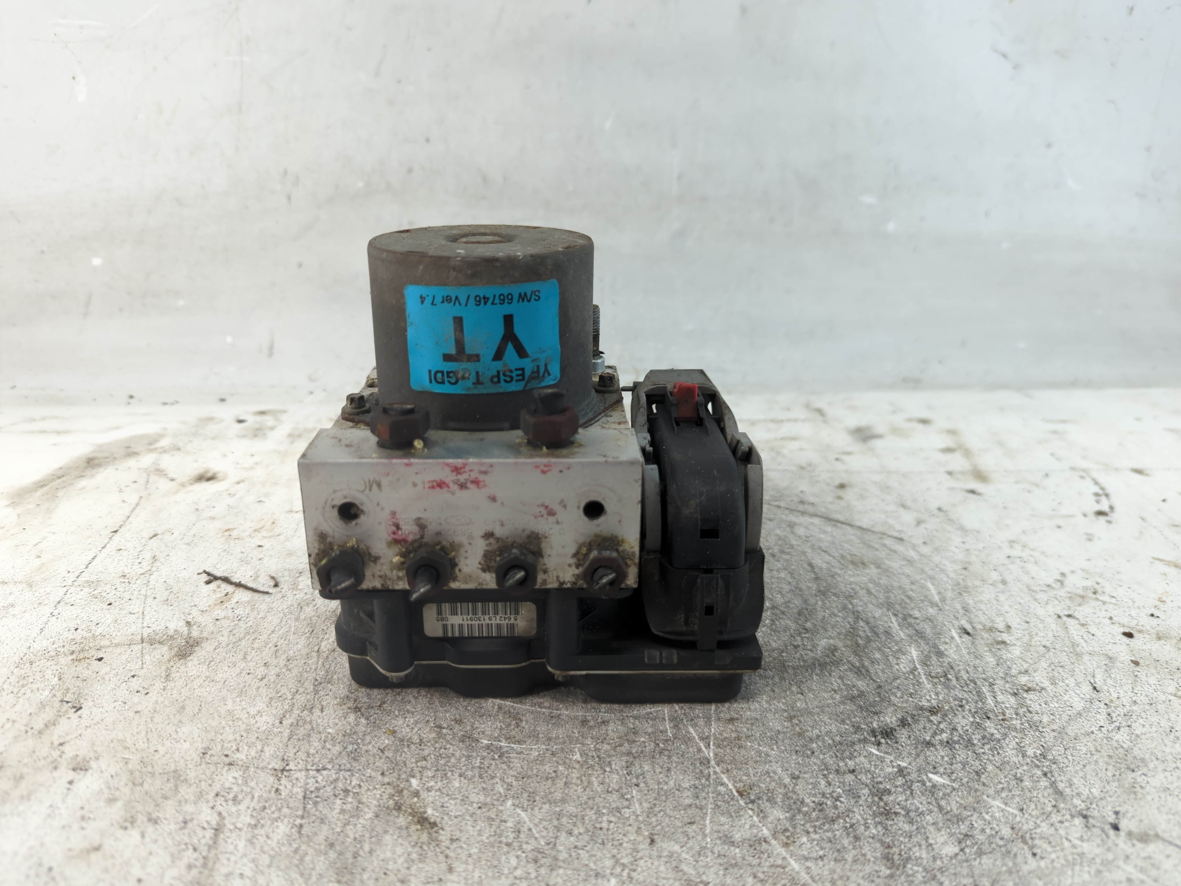 2011-2013 Hyundai Sonata Abs Pump Control Module 934134 - Oemusedautoparts1.com