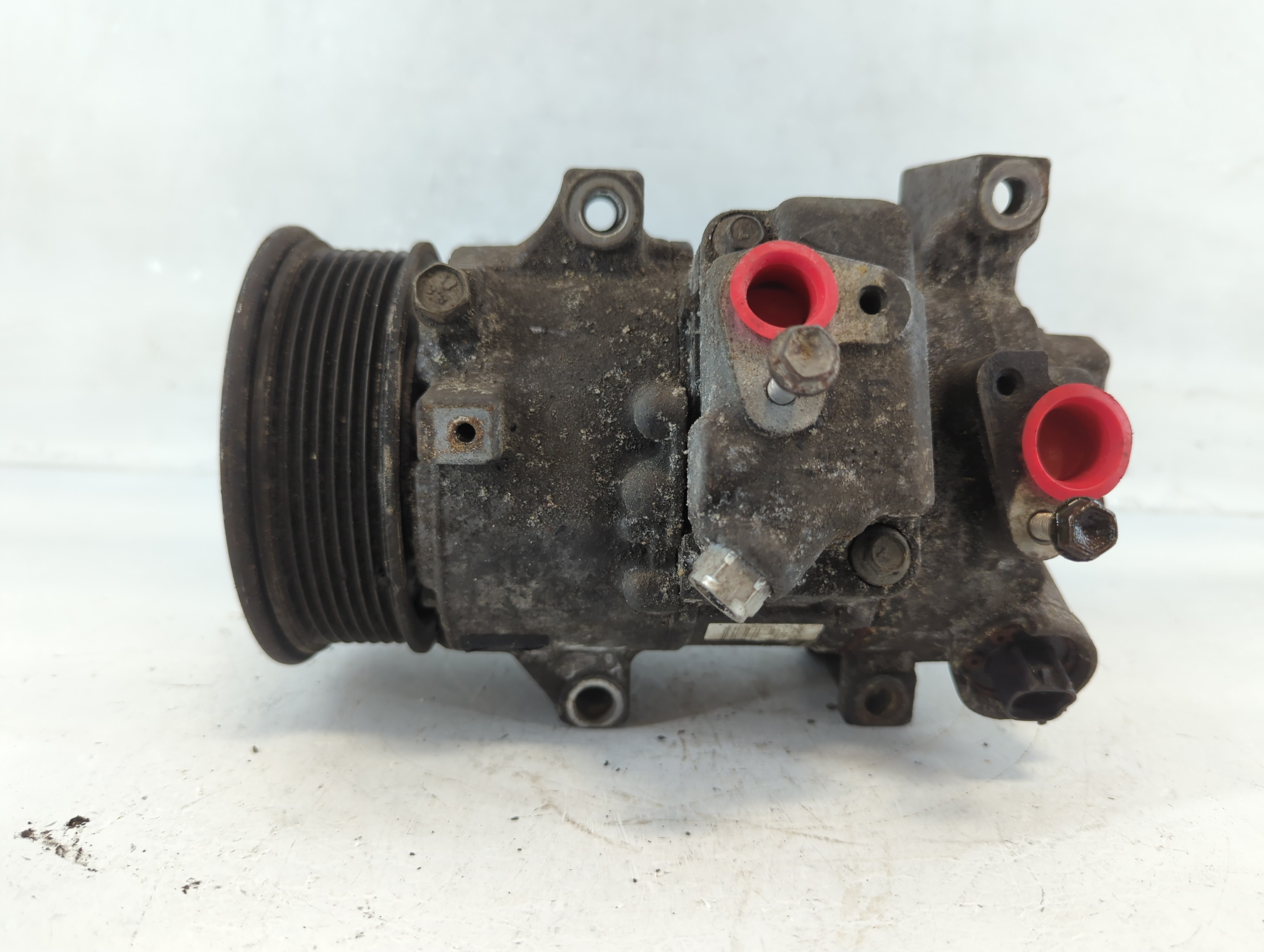 2009-2010 Pontiac Vibe Air Conditioning A/c Ac Compressor Oem 934142 - Oemusedautoparts1.com