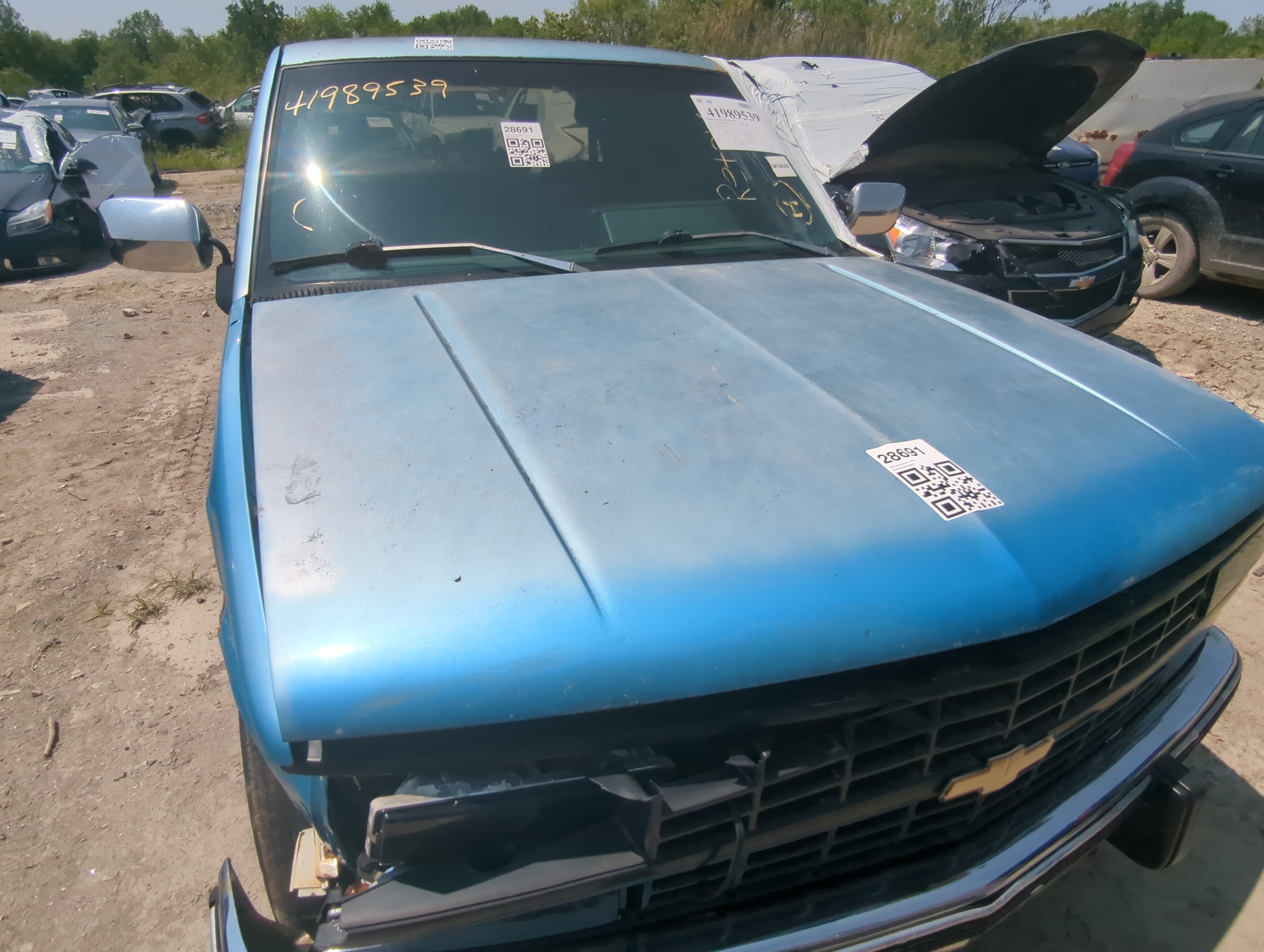 Chevrolet K1500 Hood Oem 934215 - Oemusedautoparts1.com
