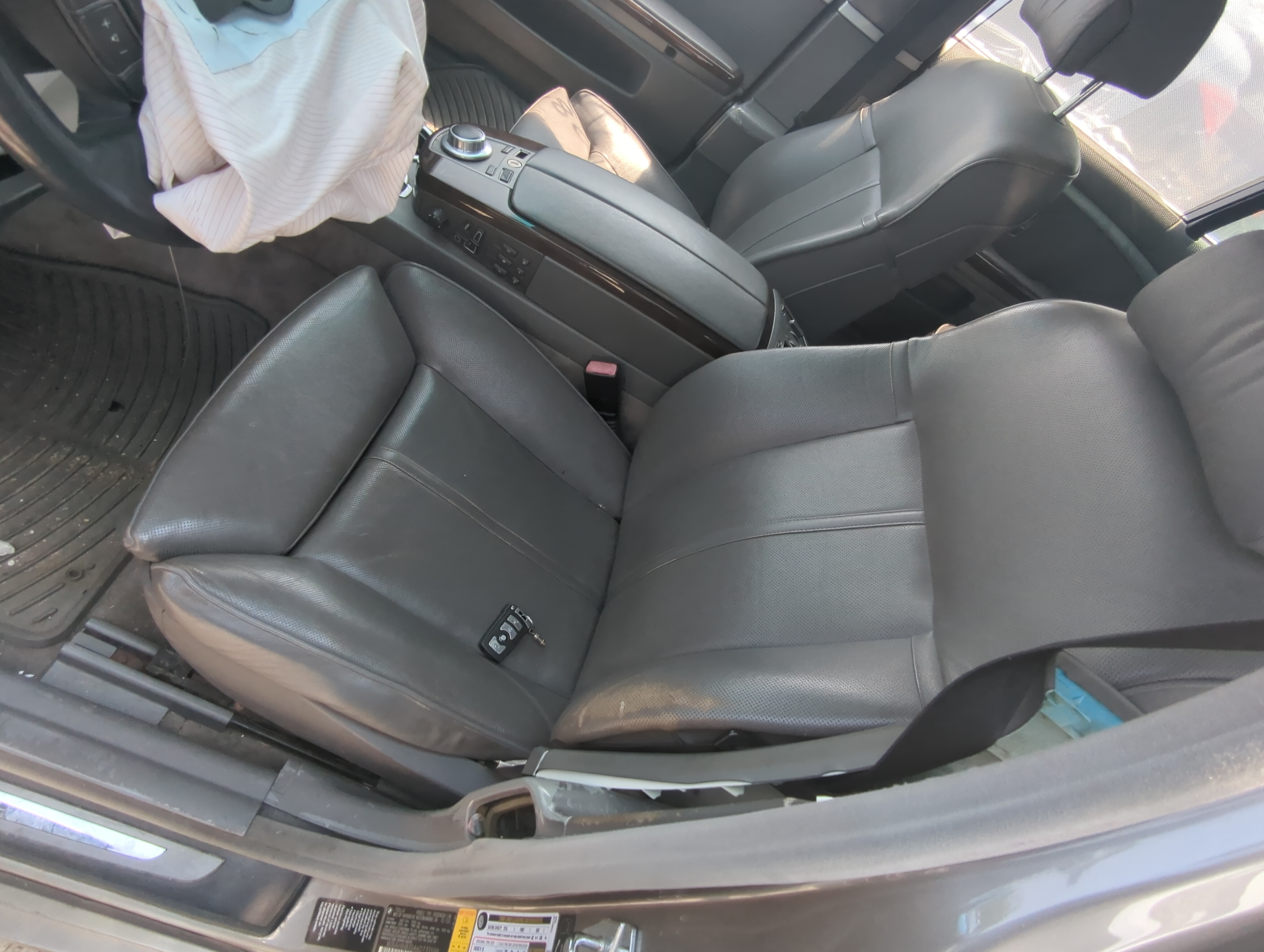 Picture of 2006 Bmw 750li Driver Front Seat Oem 934264