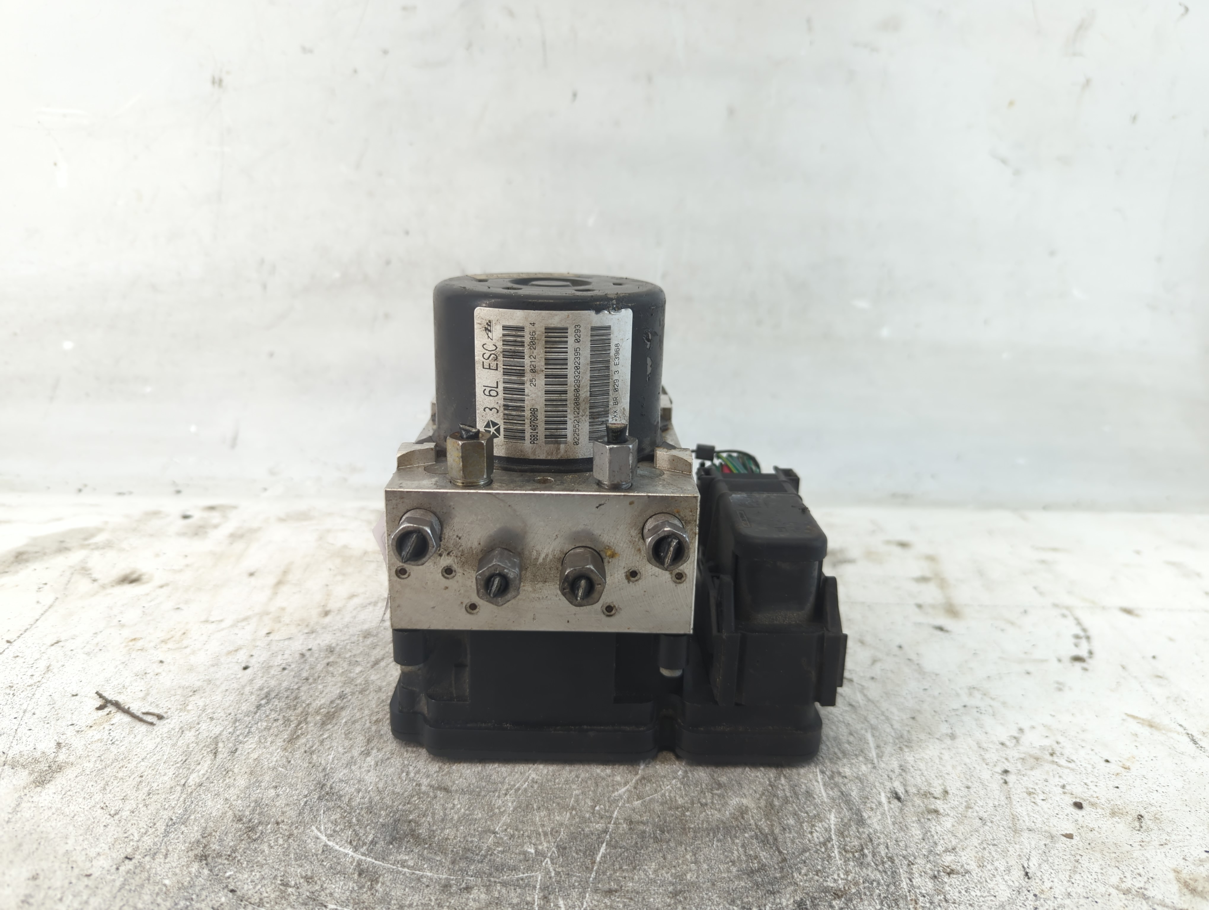 2011-2014 Chrysler 200 Abs Pump Control Module 934454 - Oemusedautoparts1.com