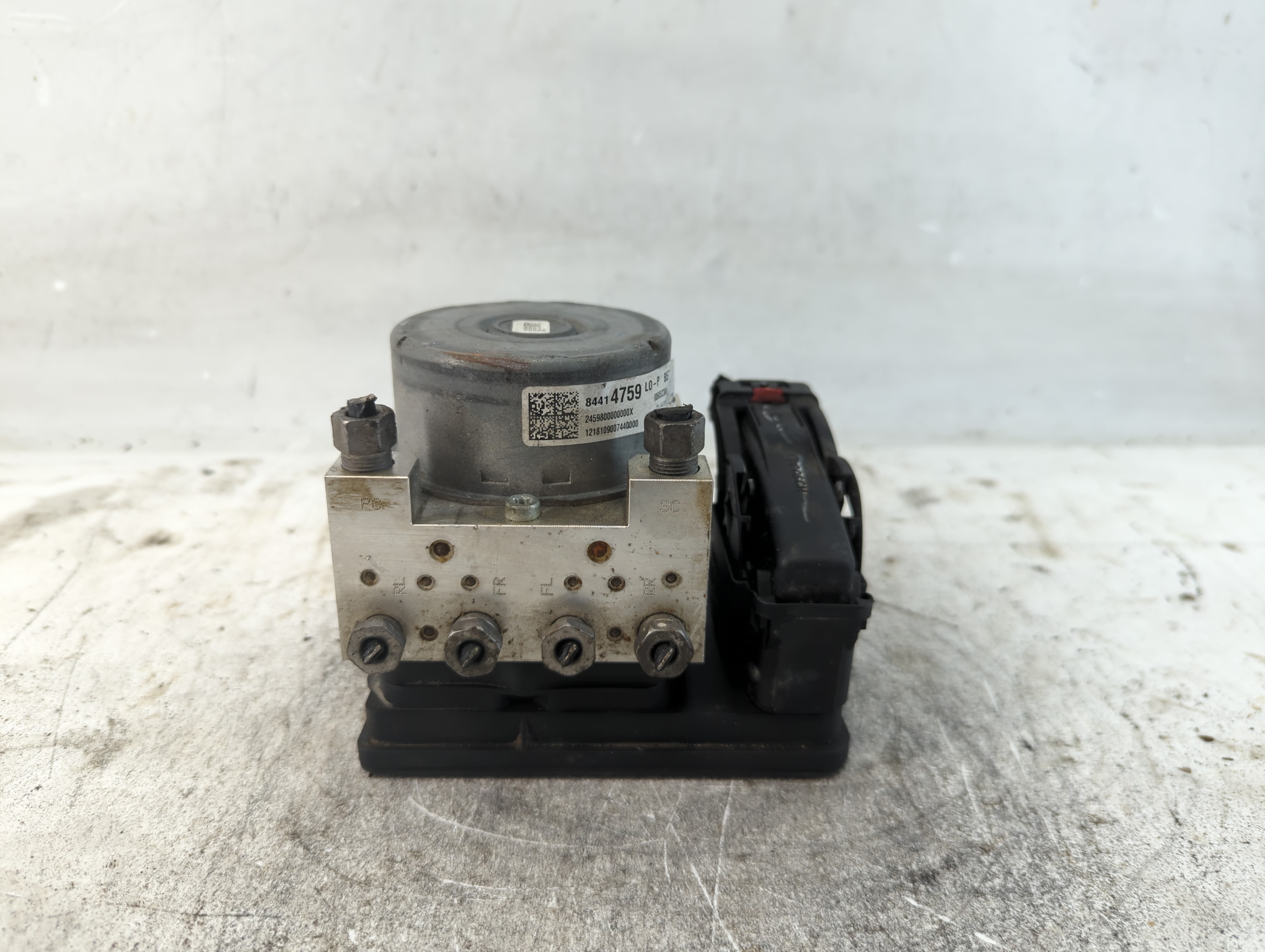 2018-2021 Gmc Terrain Abs Pump Control Module 934797 - Oemusedautoparts1.com