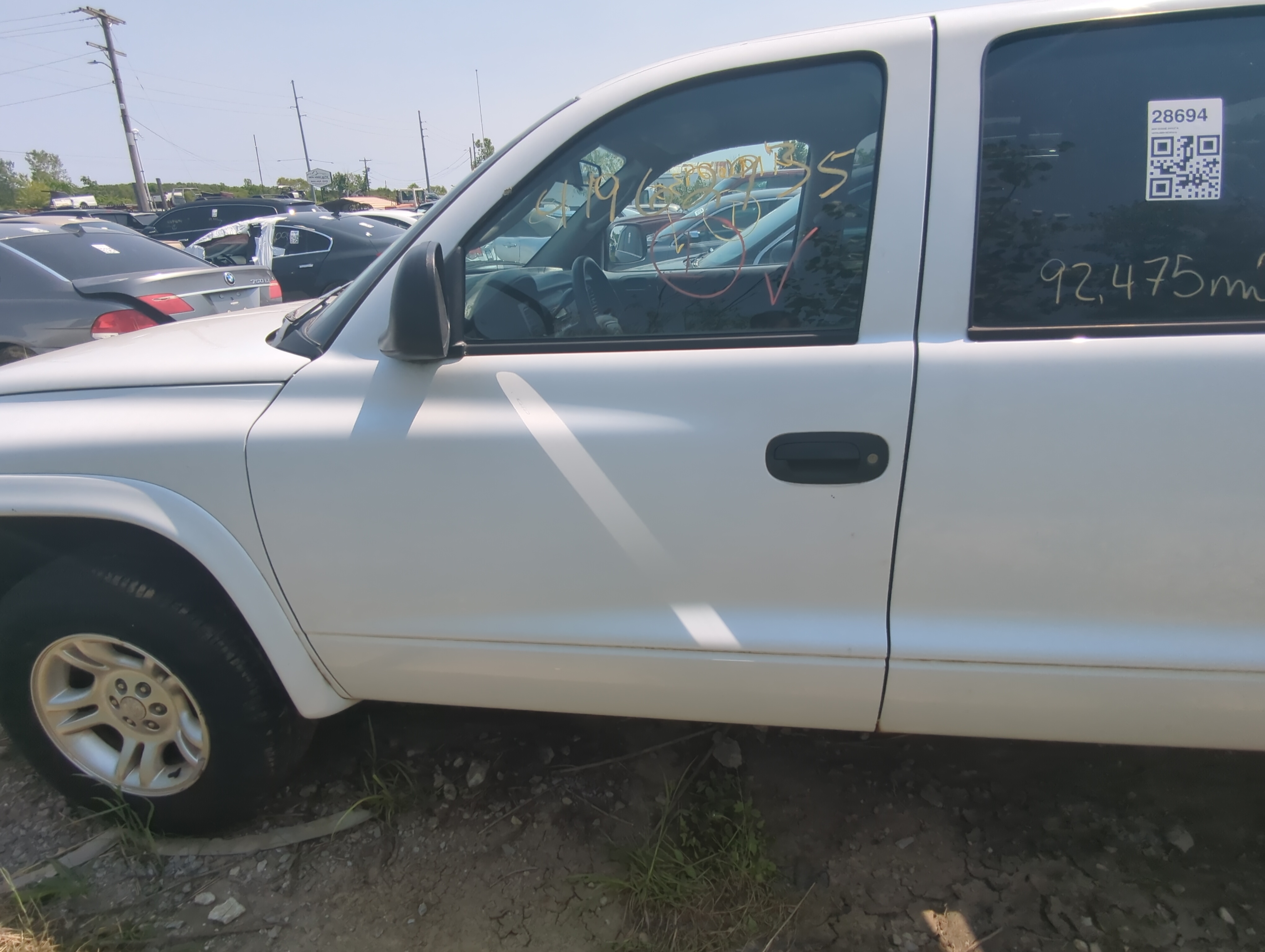 Picture of 2000-2004 Dodge Dakota Driver Front Door Oem 935312