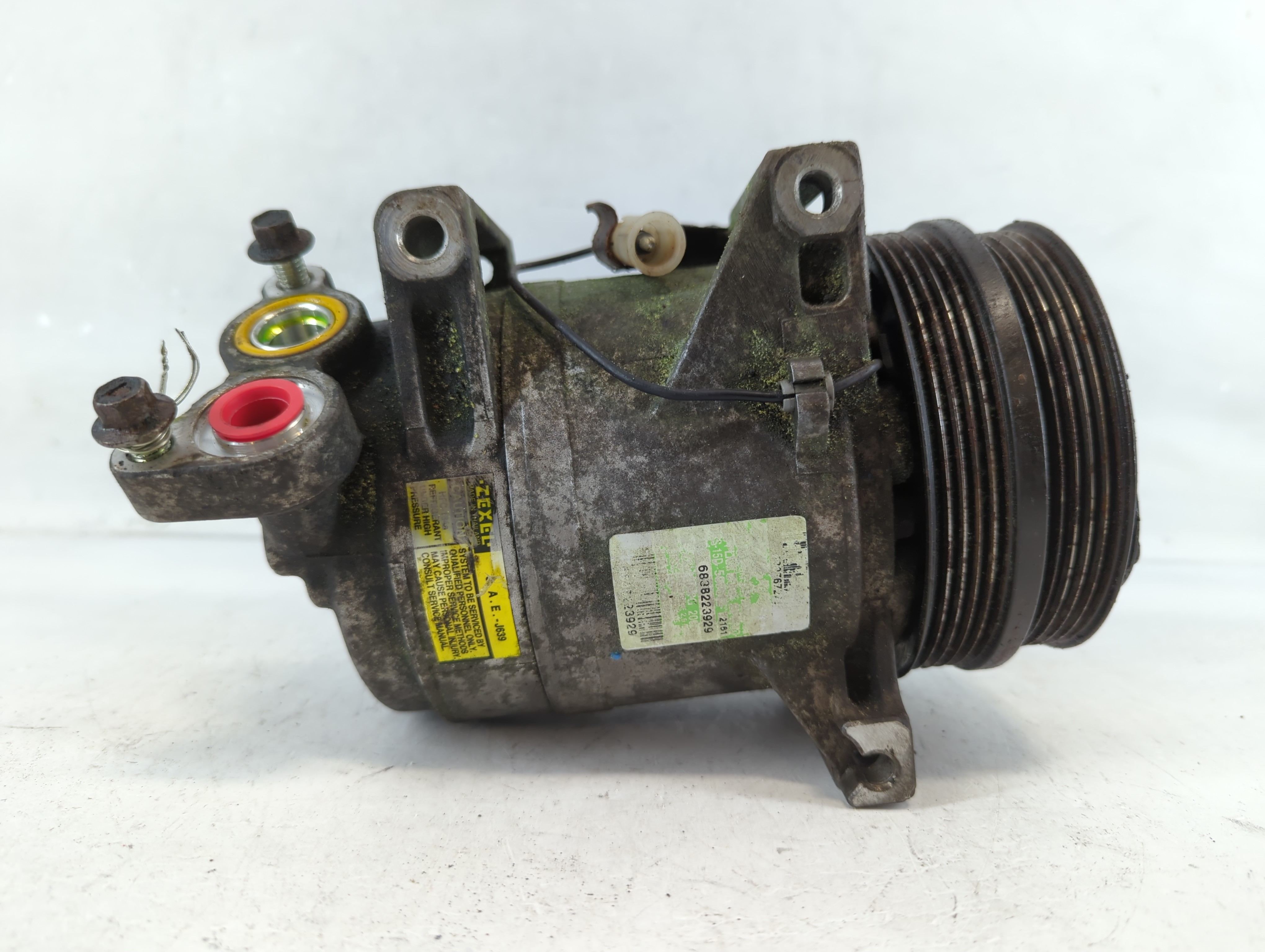 Volvo V40 Air Conditioning A/c Ac Compressor Oem 935324 - Oemusedautoparts1.com