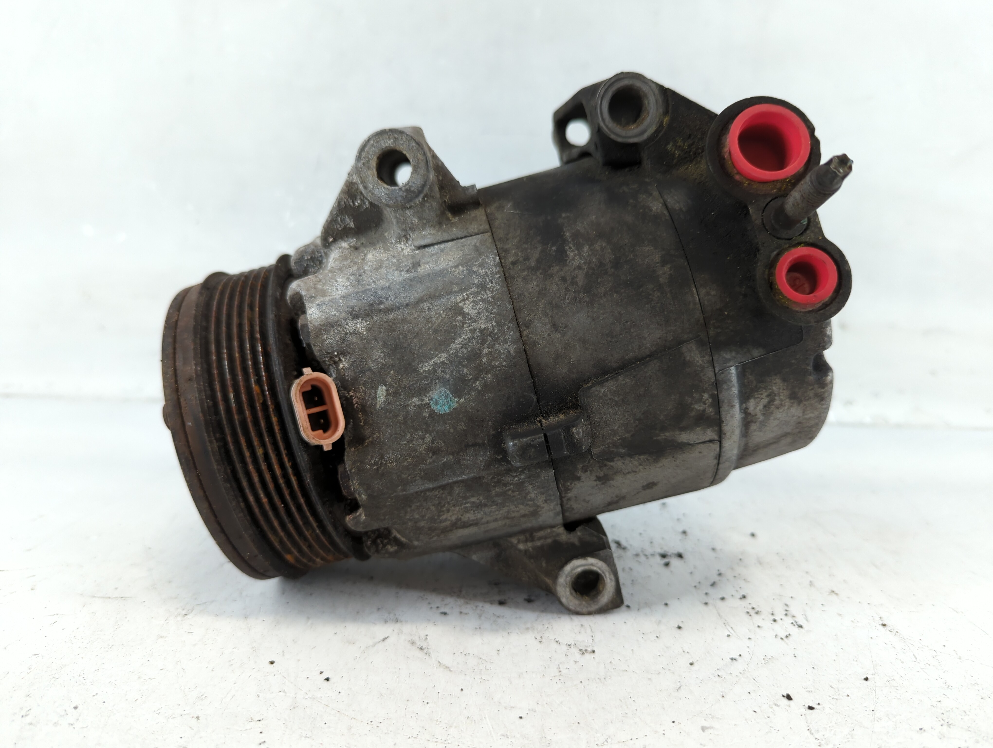 Picture of 2005-2006 Pontiac G6 Air Conditioning A/c Ac Compressor Oem 935327