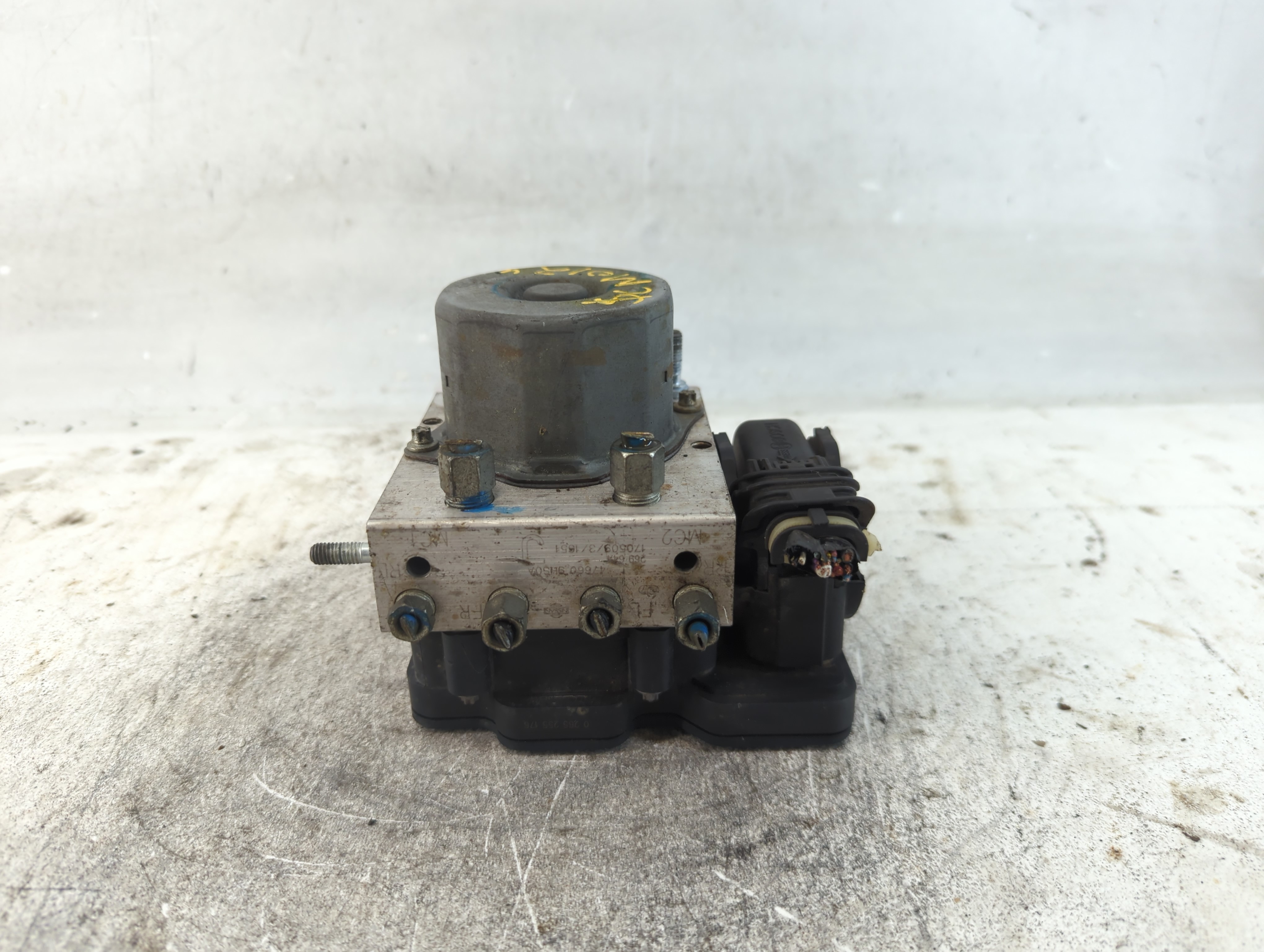 2016-2017 Nissan Altima Abs Pump Control Module 935332 - Oemusedautoparts1.com