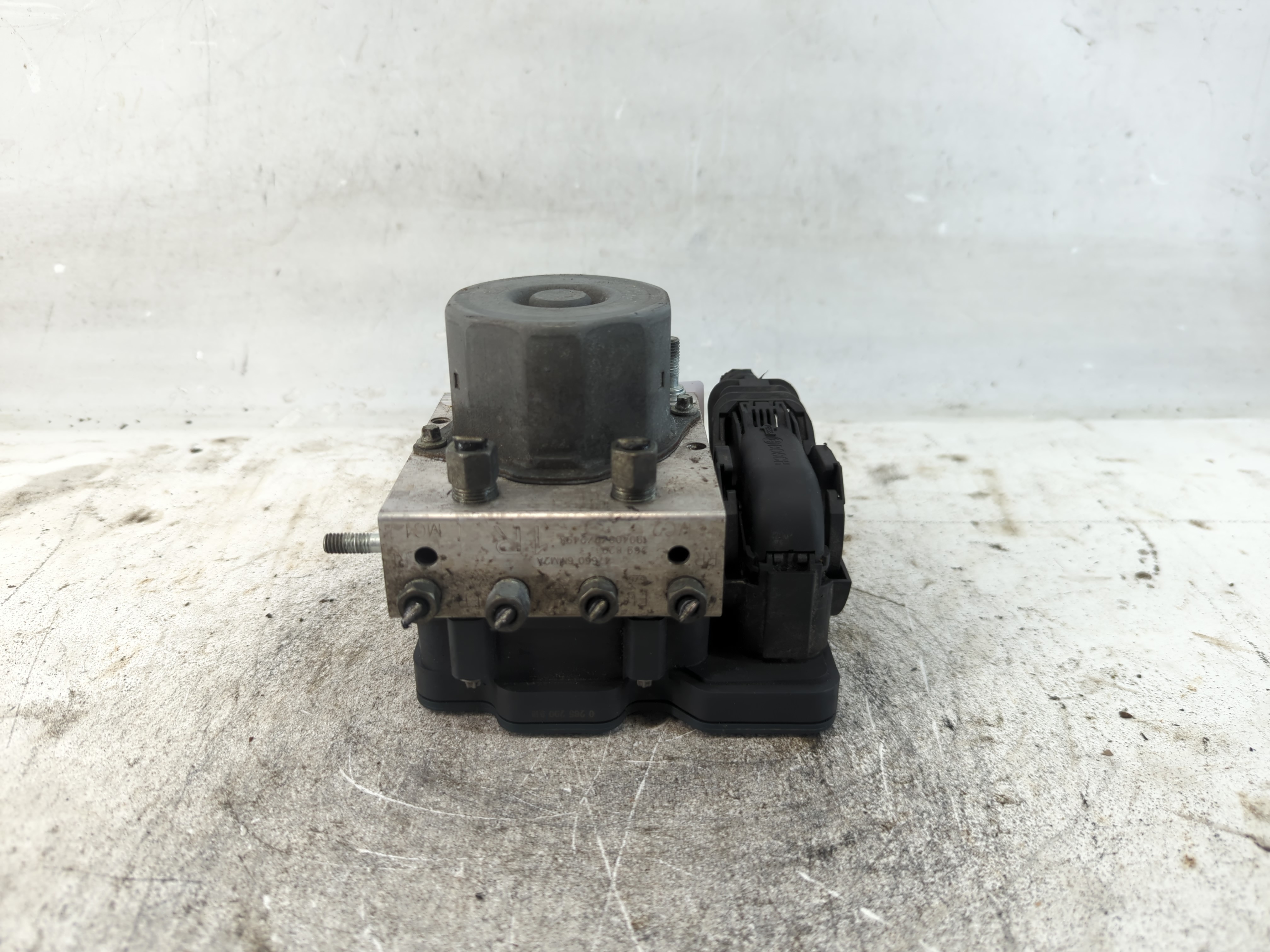 2019-2021 Nissan Rogue Sport Abs Pump Control Module 935333 - Oemusedautoparts1.com