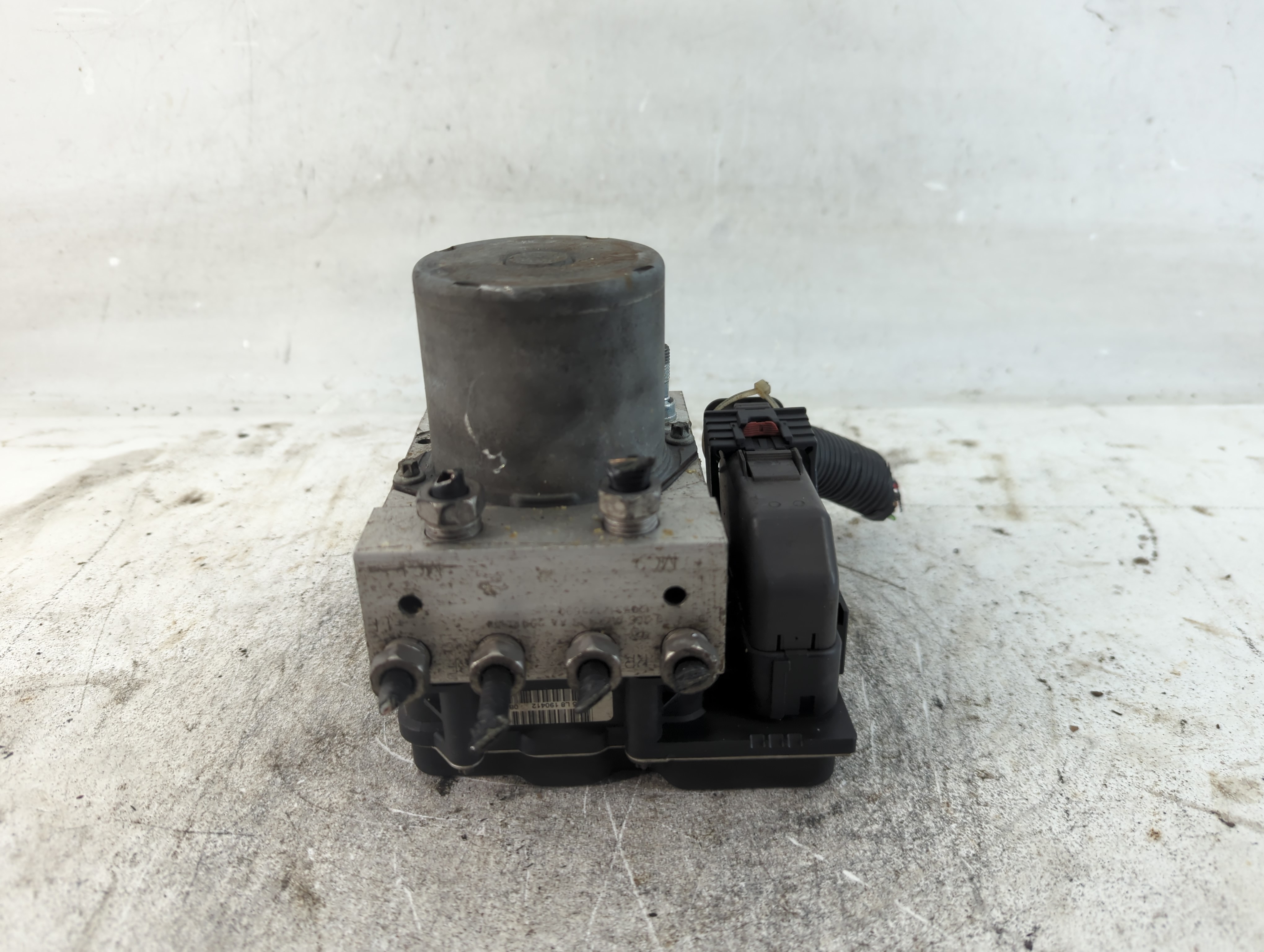 2009-2013 Chevrolet Silverado 1500 Abs Pump Control Module 935359 - Oemusedautoparts1.com