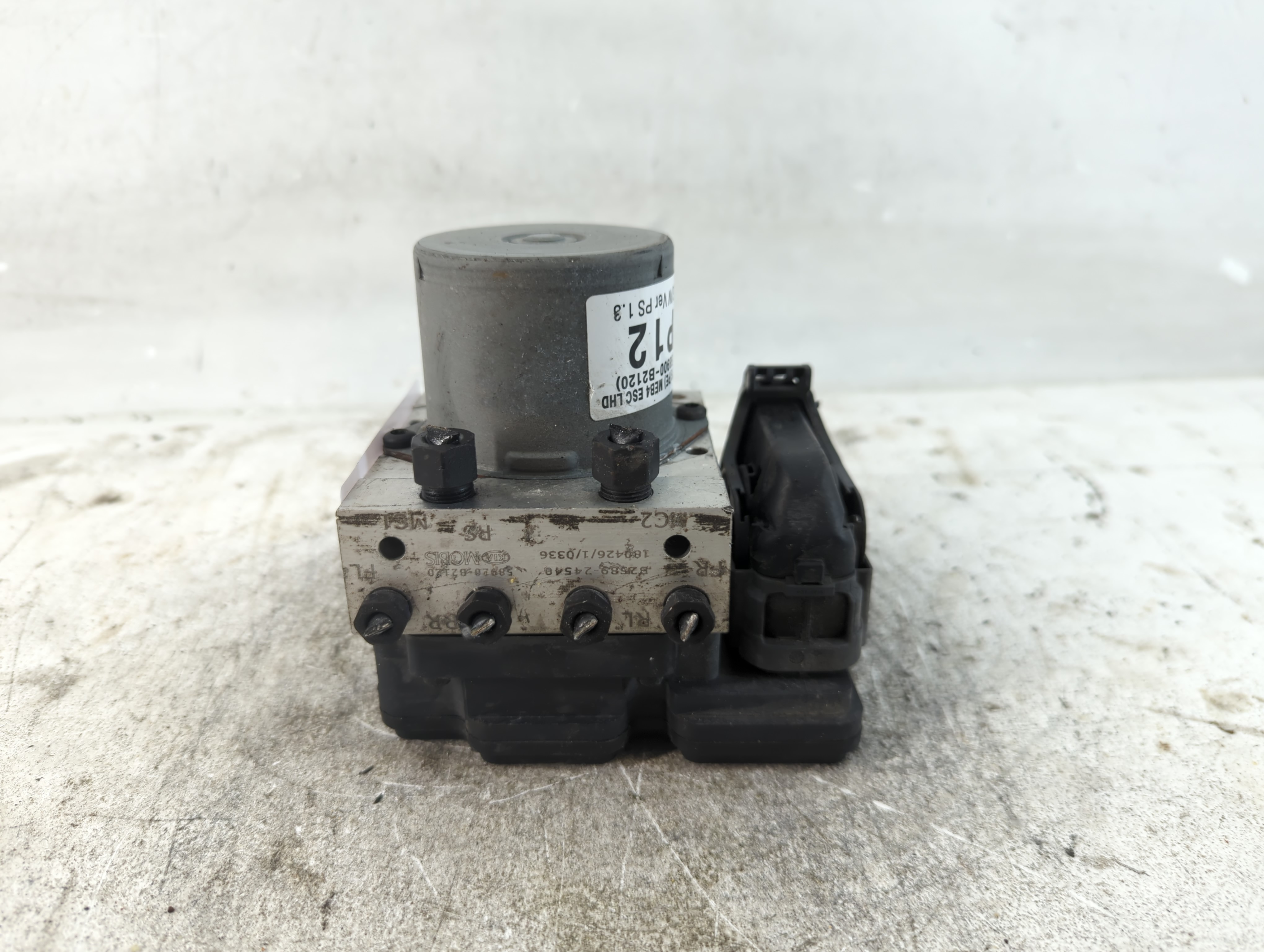 2017-2019 Kia Soul Abs Pump Control Module 935382 - Oemusedautoparts1.com