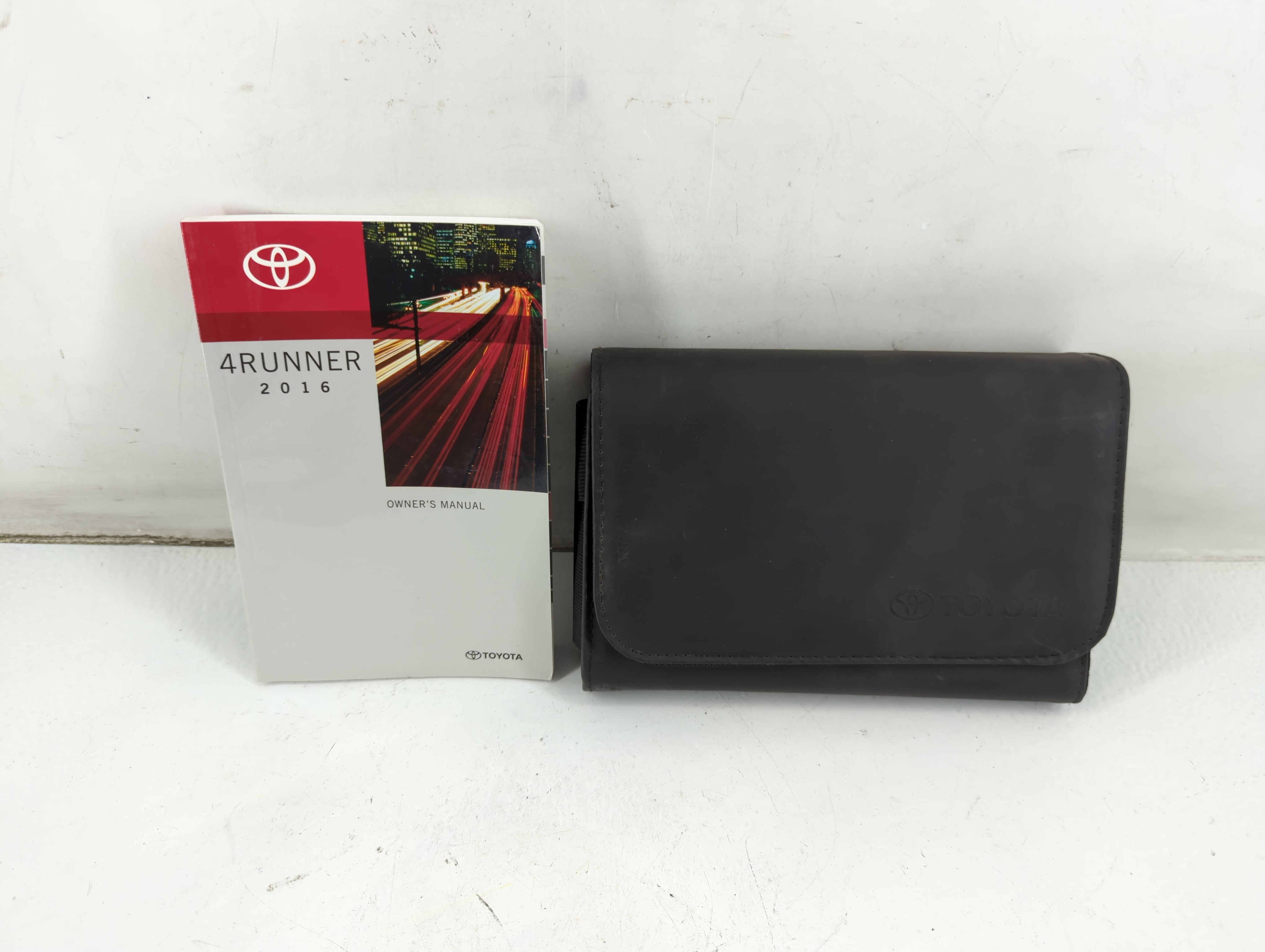 2016 Toyota 4runner Owners Manual Book Guide 935406 - Oemusedautoparts1.com