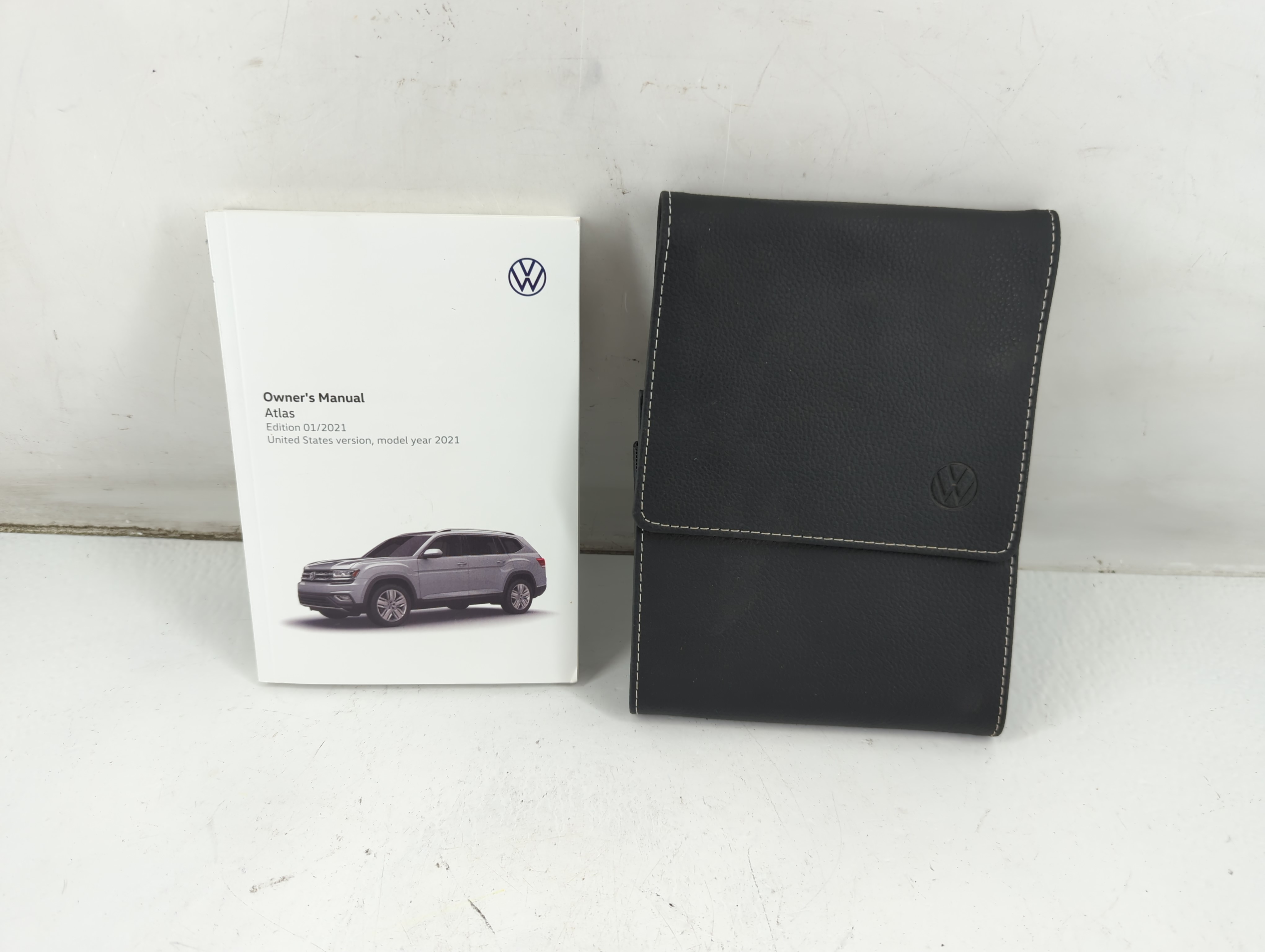 2021 Volkswagen Atlas Owners Manual Book Guide 935408 - Oemusedautoparts1.com