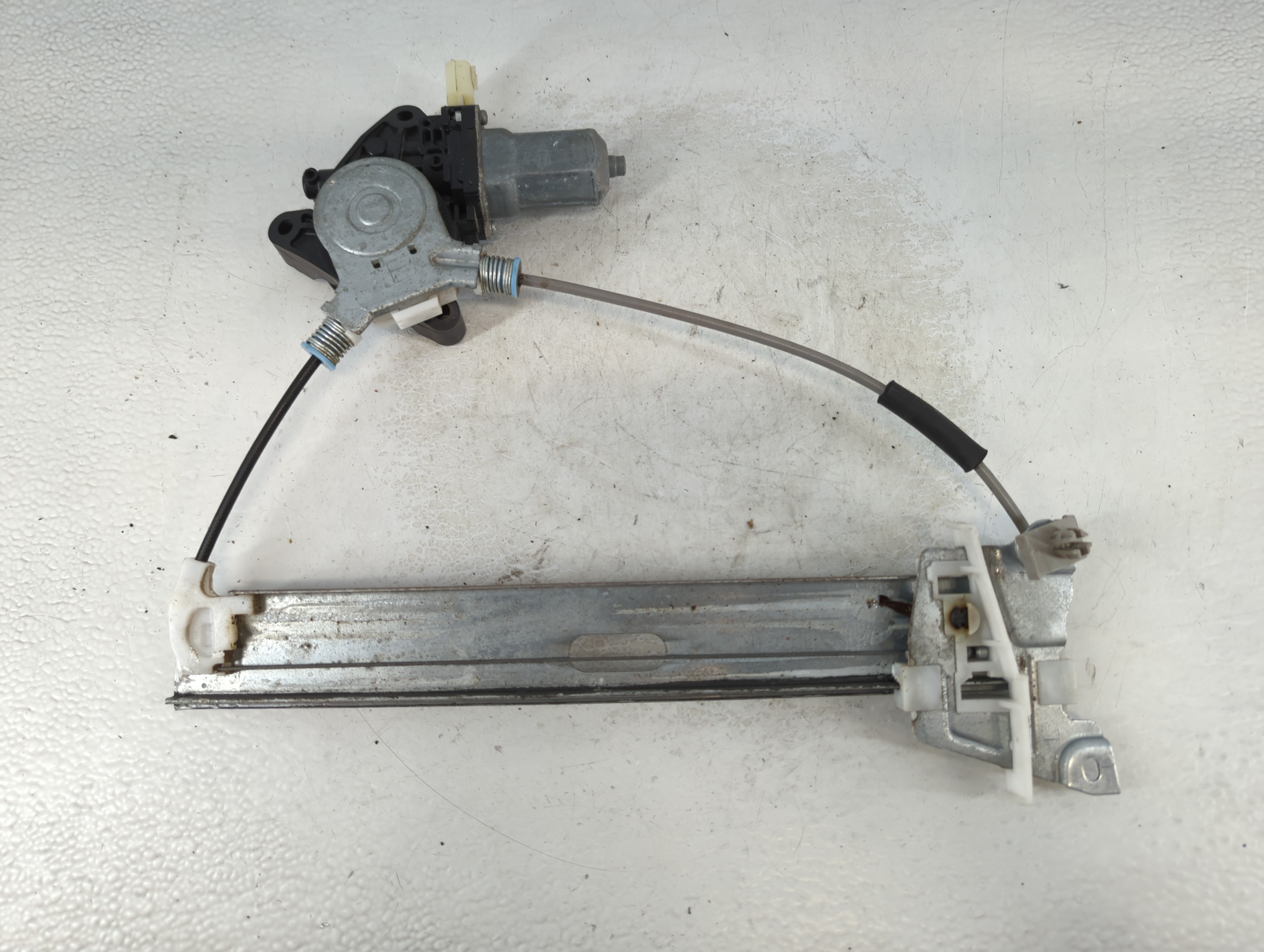 Picture of 2008-2012 Ford Escape Driver Left Front Window Regulator 935436