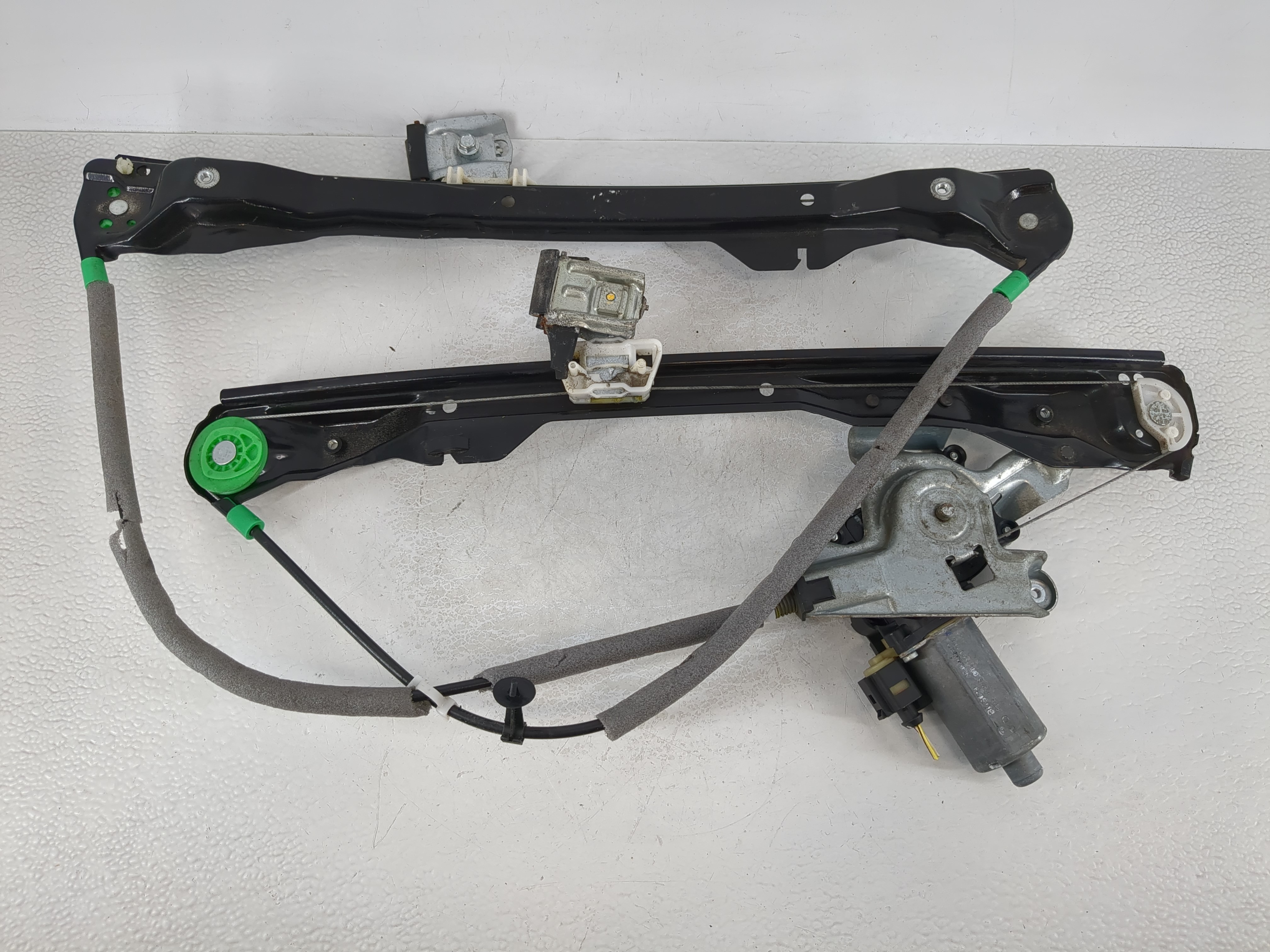 2007 Ford Focus Window Regulator Passenger Front 935508 - Oemusedautoparts1.com