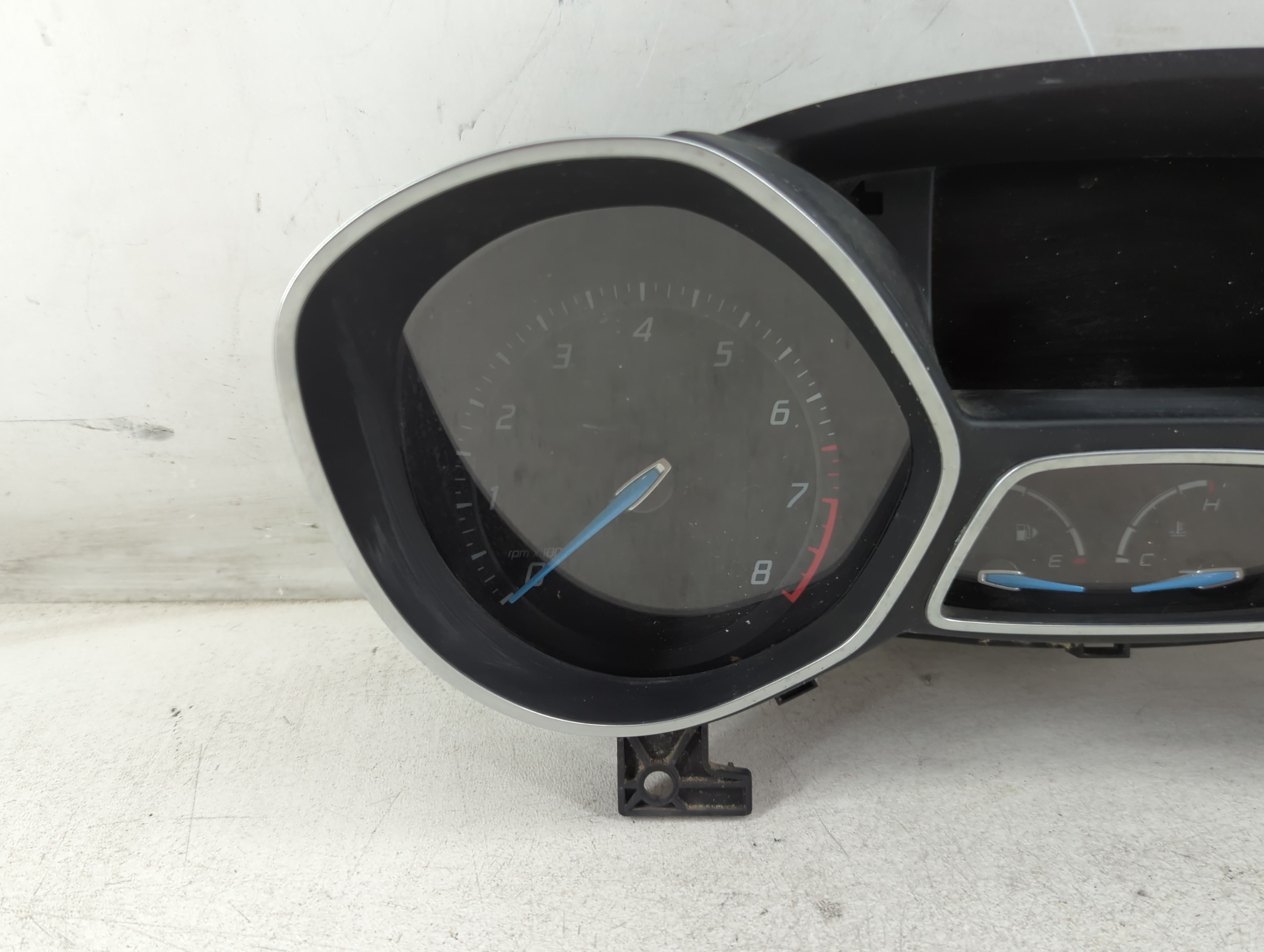 2012 Ford Focus Speedometer Instrument Cluster Gauges 935596 - Oemusedautoparts1.com