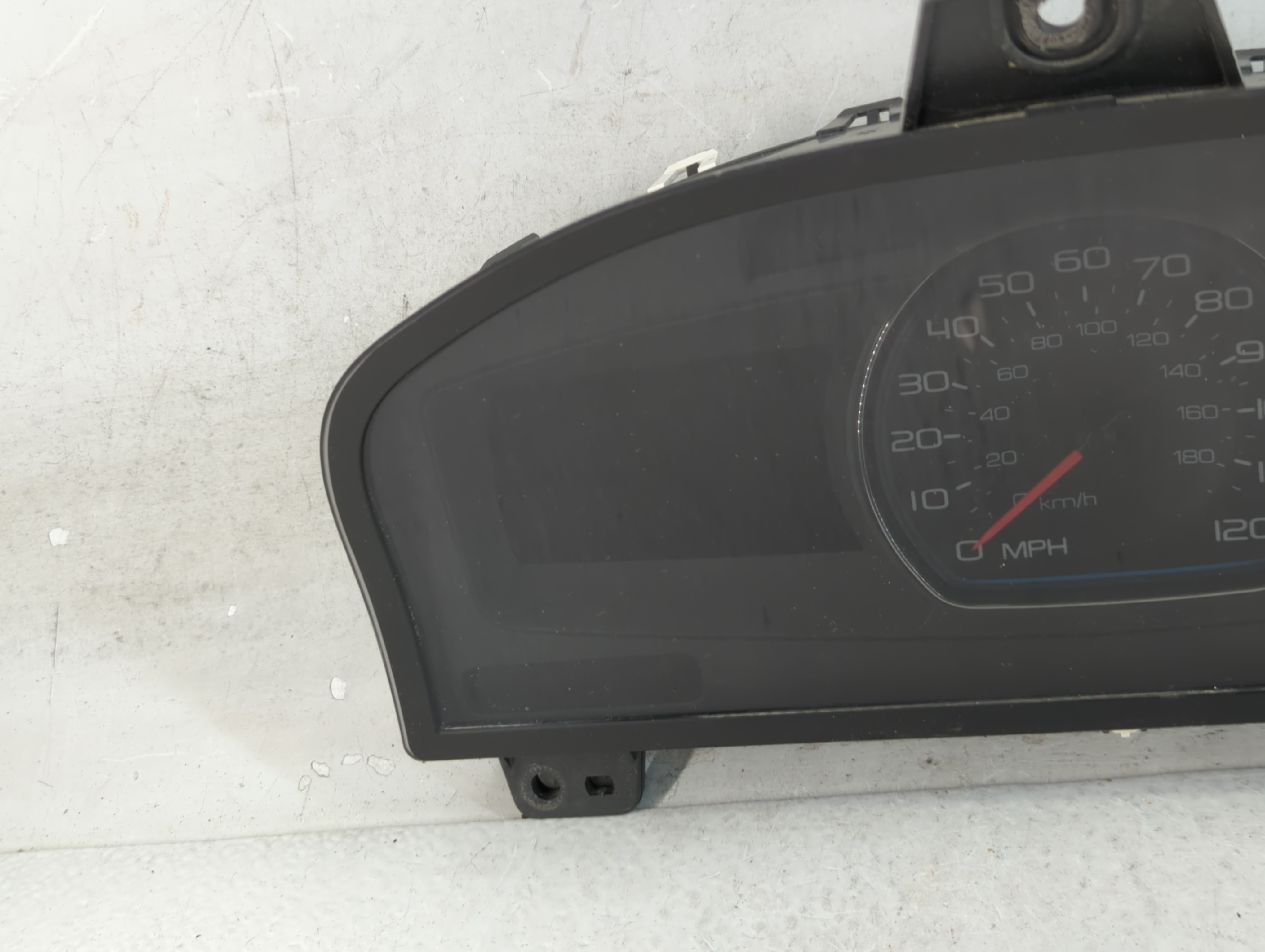 2010 Ford Fusion Speedometer Instrument Cluster Gauges 935731 - Oemusedautoparts1.com