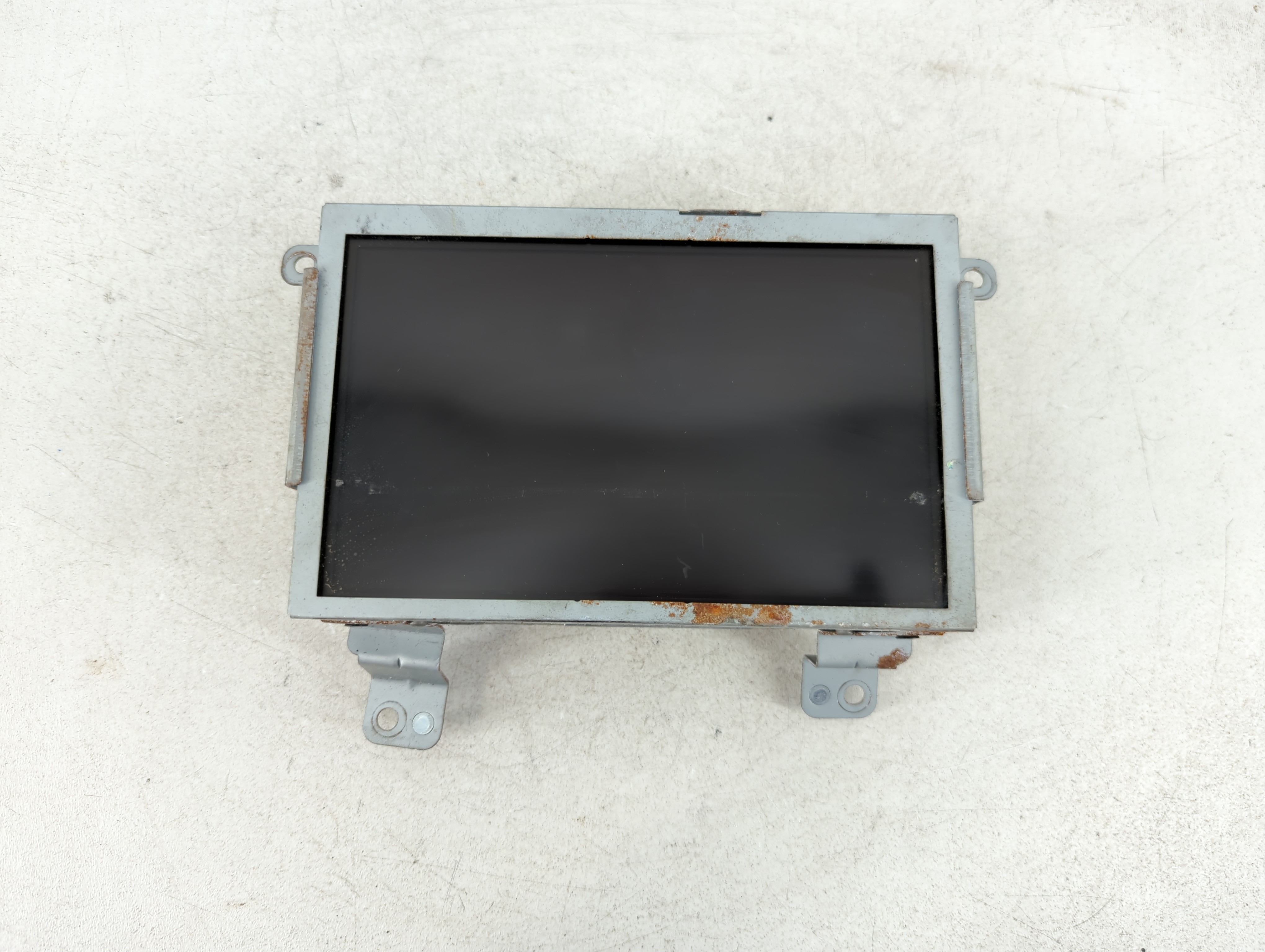 2015 Ford Taurus Information Display Screen 936160 - Oemusedautoparts1.com