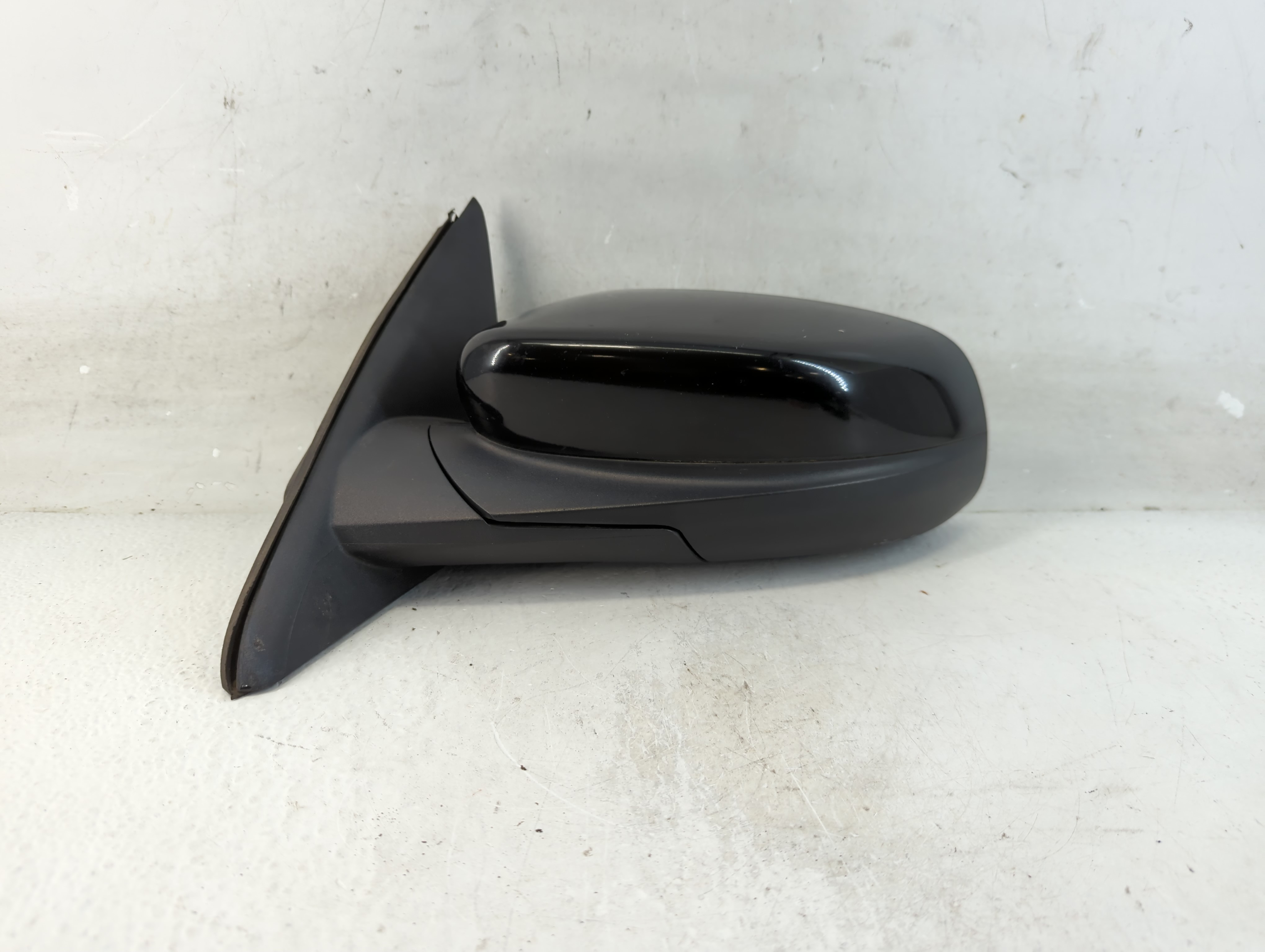 2013-2019 Ford Taurus Driver Left Side View Manual Door Mirror Black 936186 - Oemusedautoparts1.com