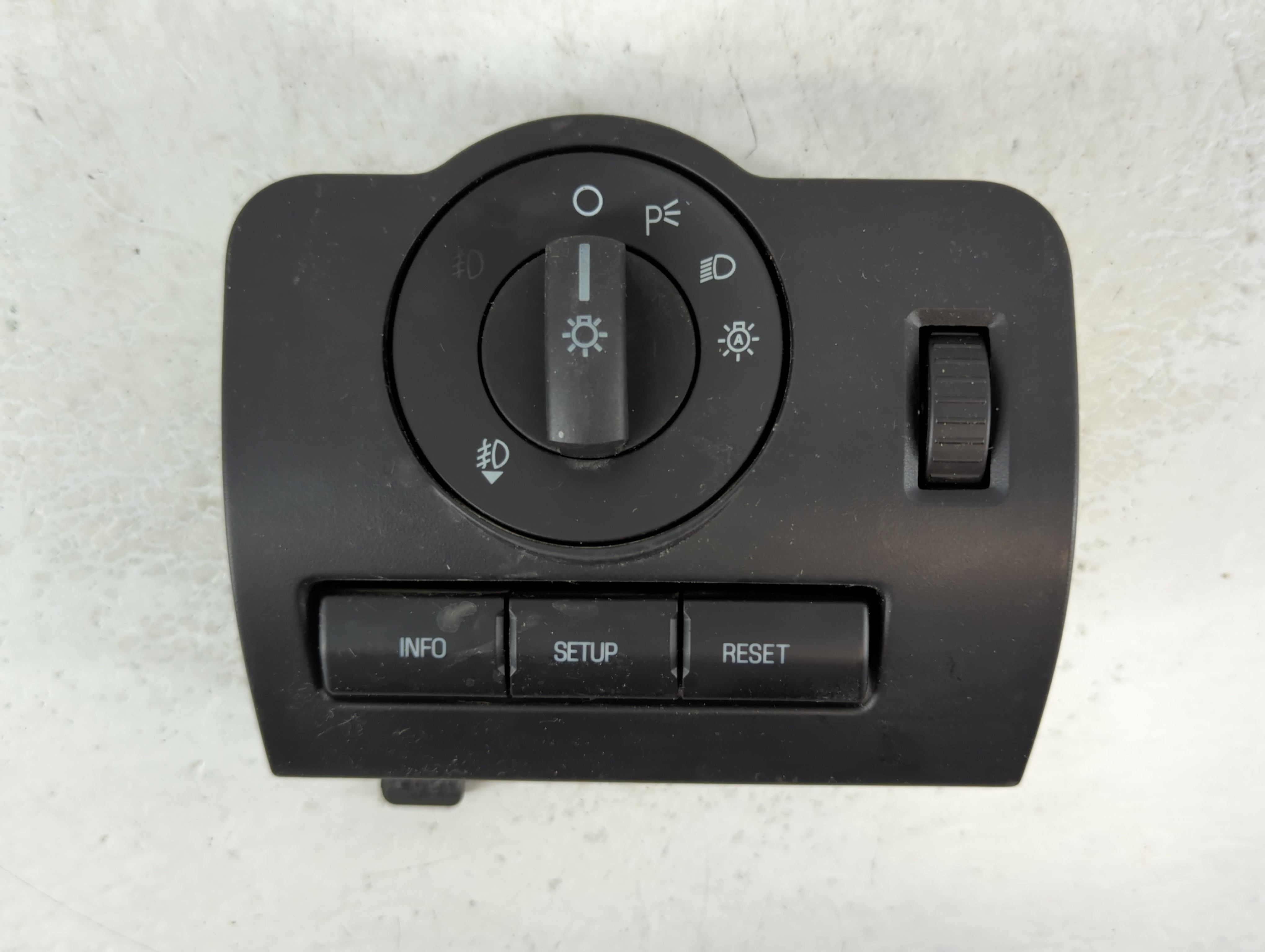 2011 Ford Mustang Headlight Lamp Control Switch 936373 - Oemusedautoparts1.com