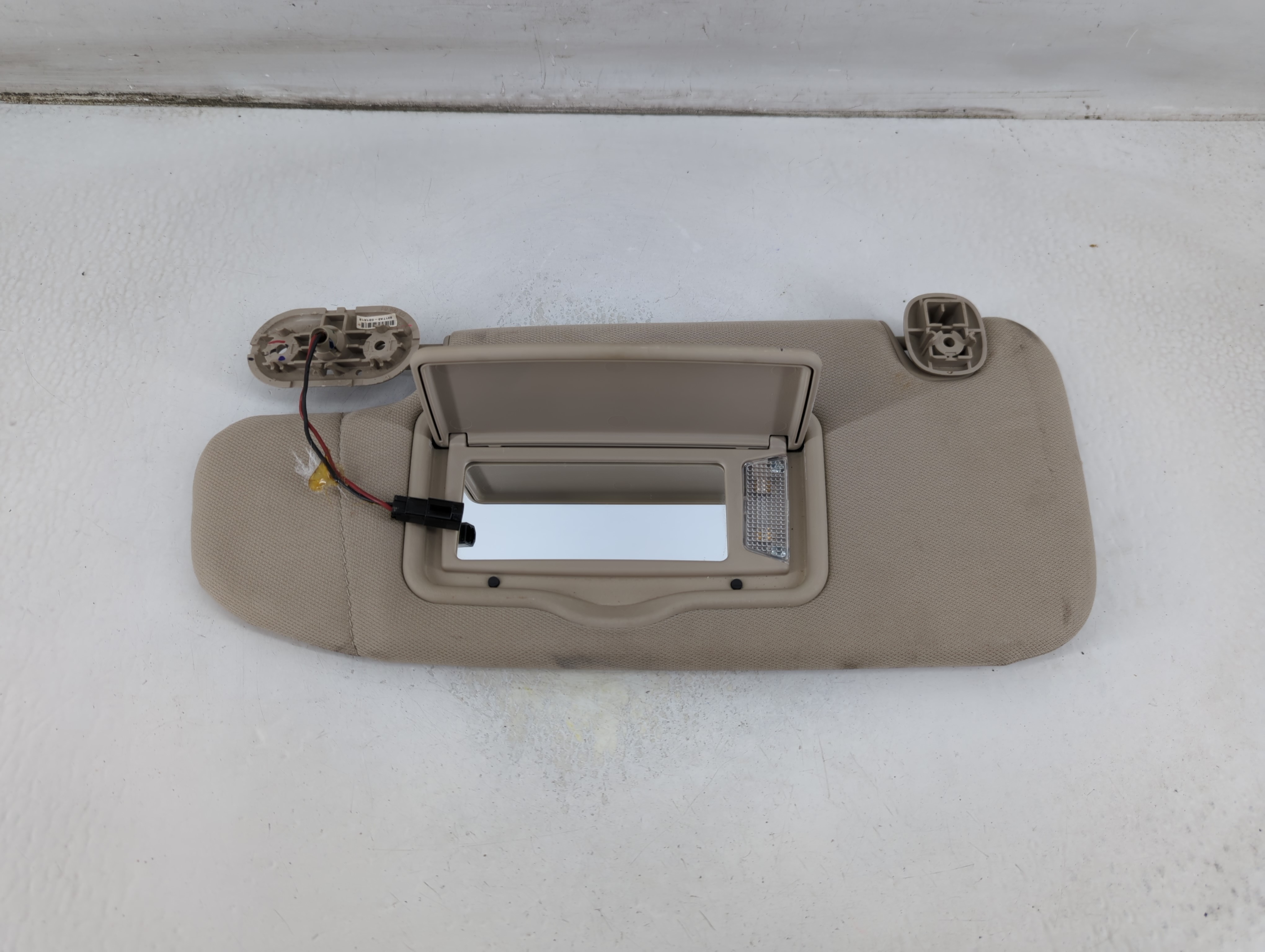 Picture of 2010-2012 Ford Fusion Passenger Sun Visor Mirror Right Sunvisor Grey 936532