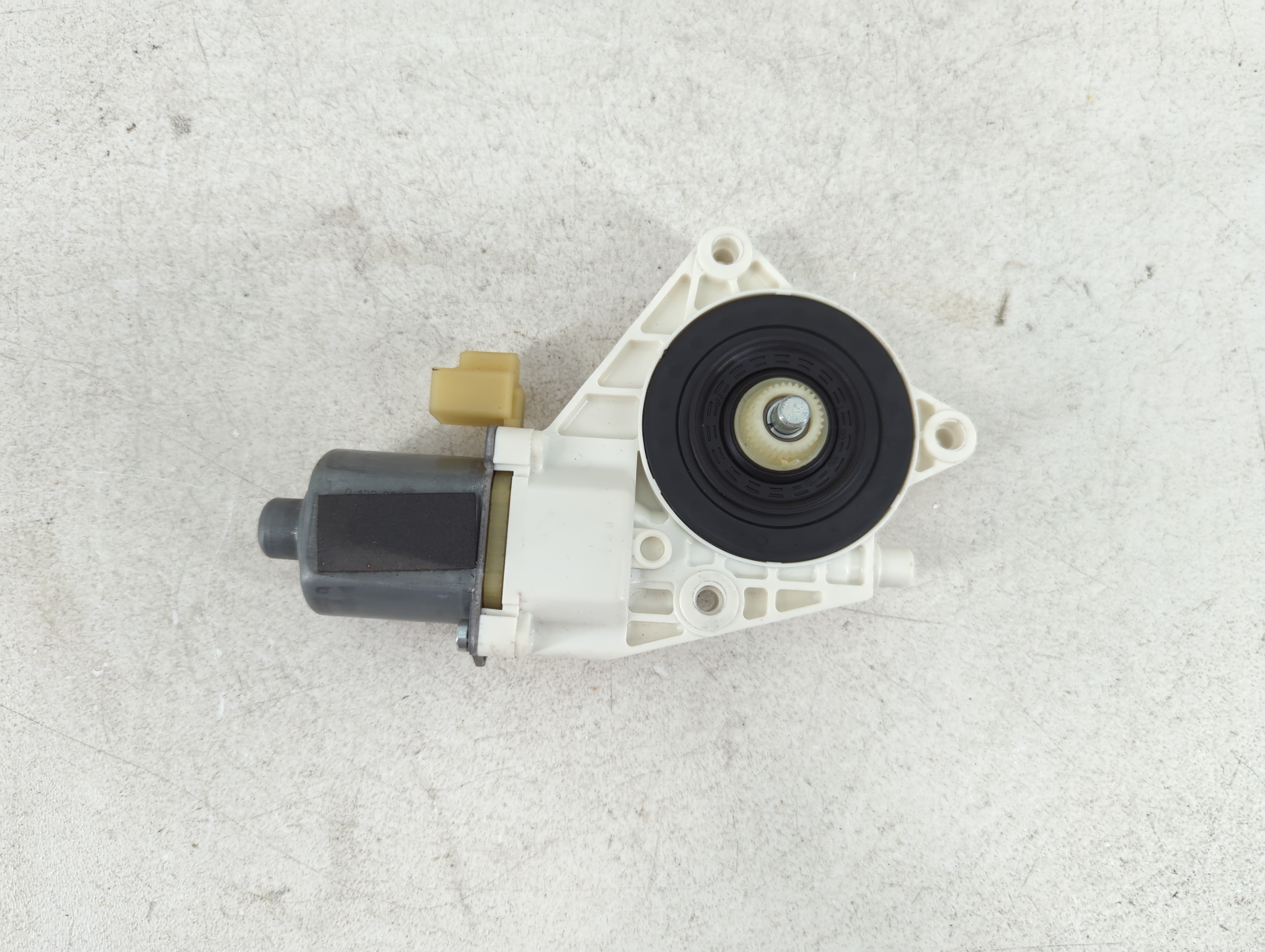 Picture of 2006-2012 Ford Fusion Passenger Rear Right Power Window Motor 936542