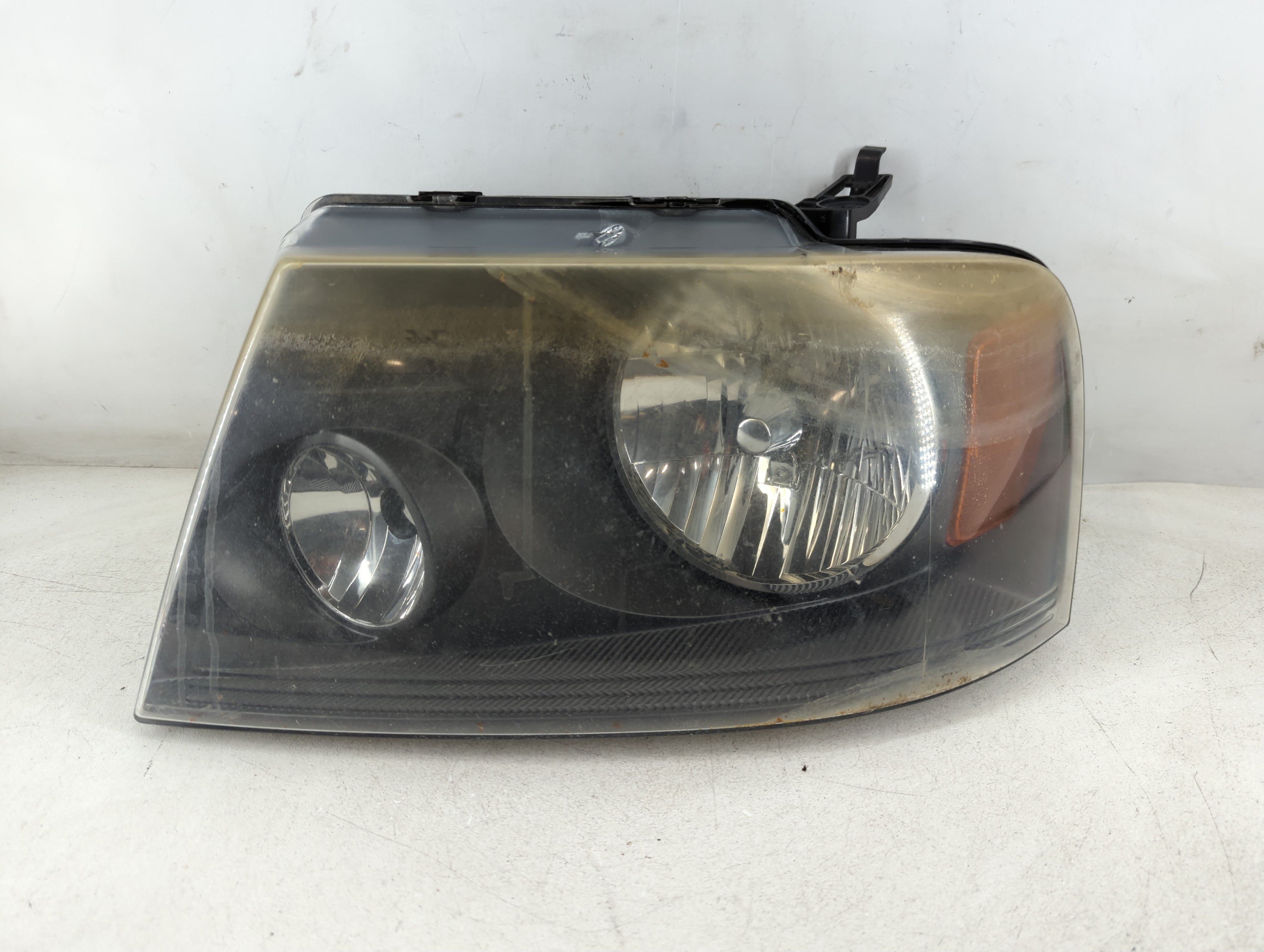 2008 Ford F-150 Driver Left Oem Head Light Headlight Lamp 936599 - Oemusedautoparts1.com