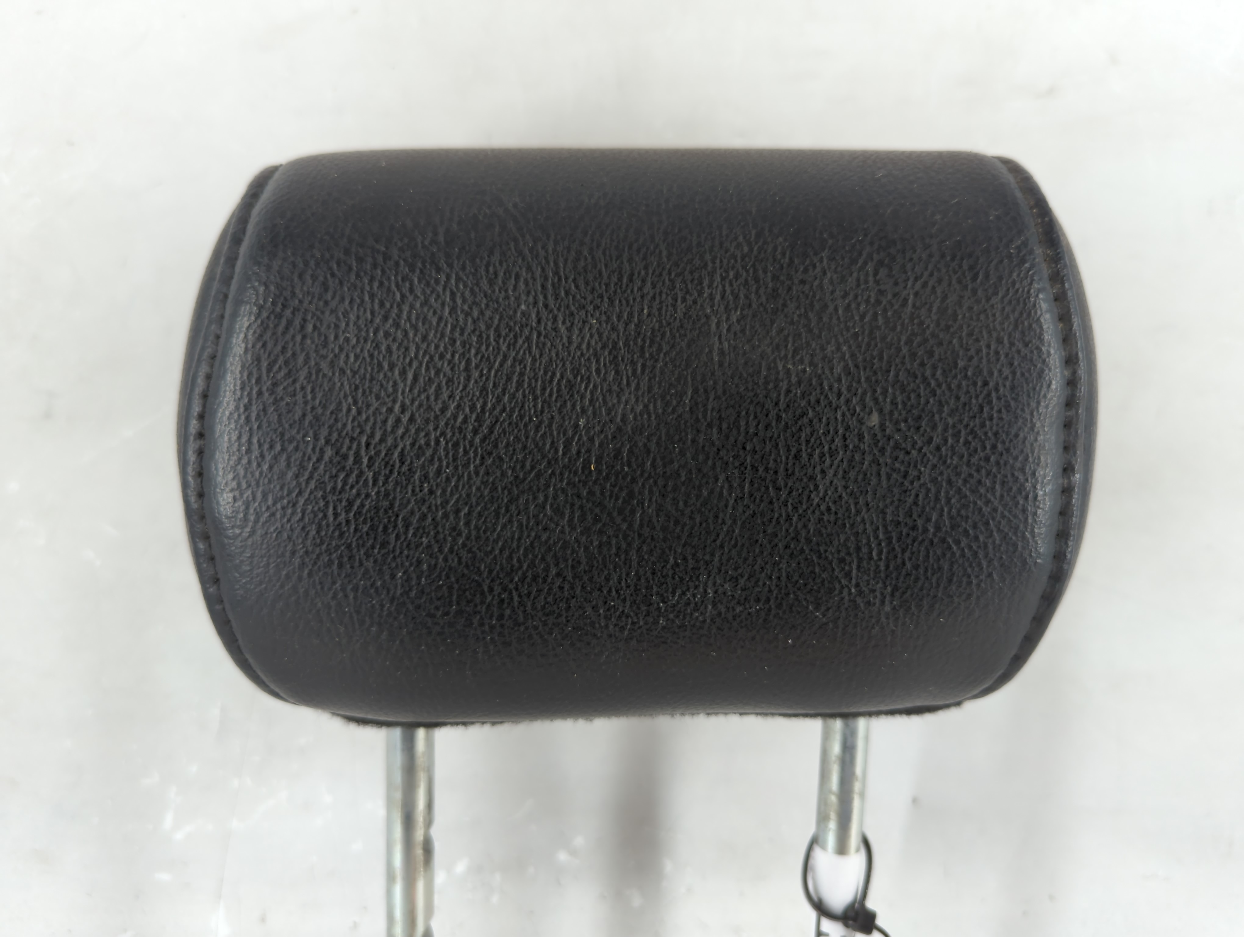 2008 Ford F-150 Headrest Head Rest Rear Seat 936610 - Oemusedautoparts1.com