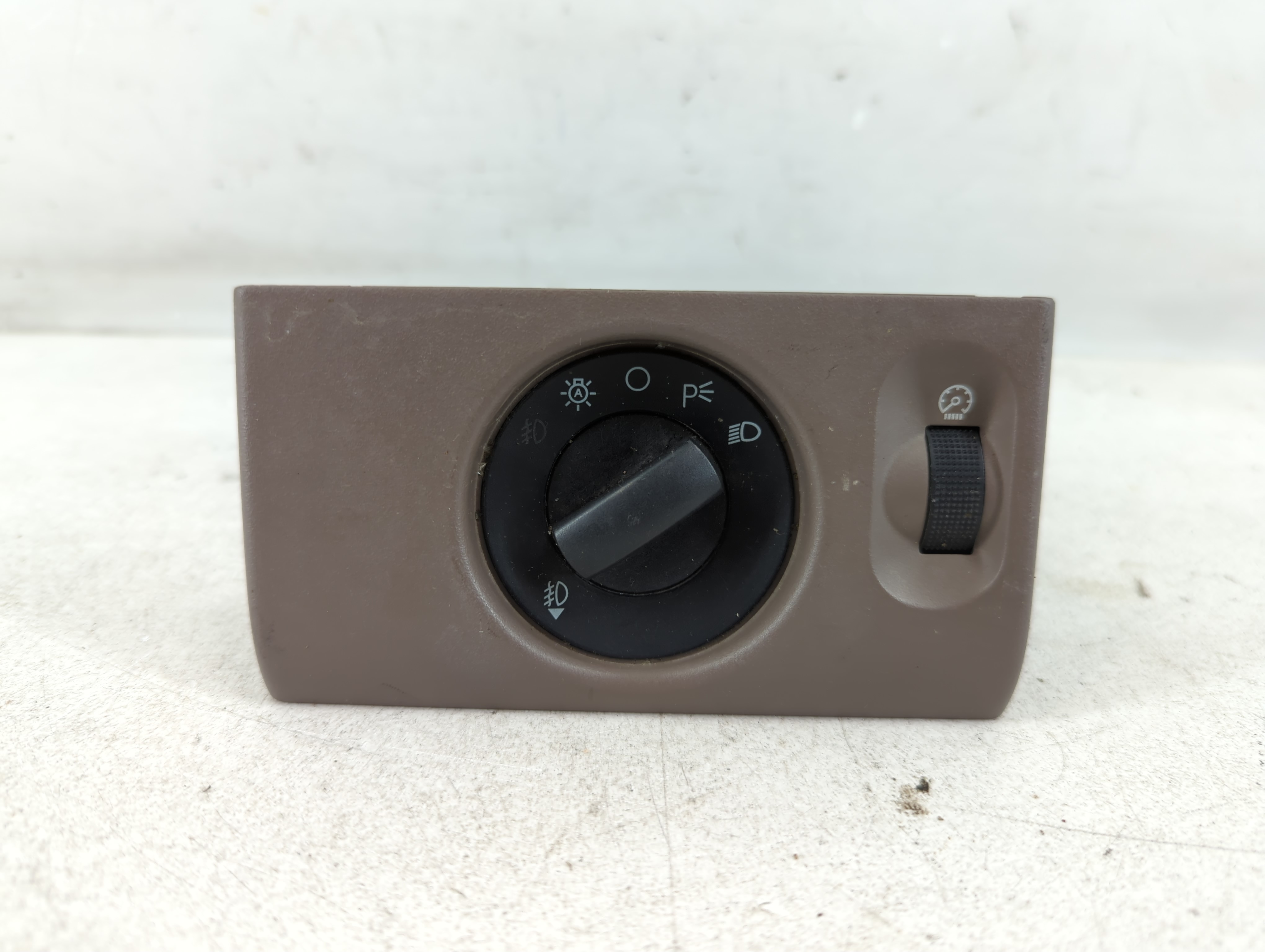 2006-2010 Ford F-150 Headlight Head Light Switch Lamp Control 0510272 Ab 936652 - Oemusedautoparts1.com