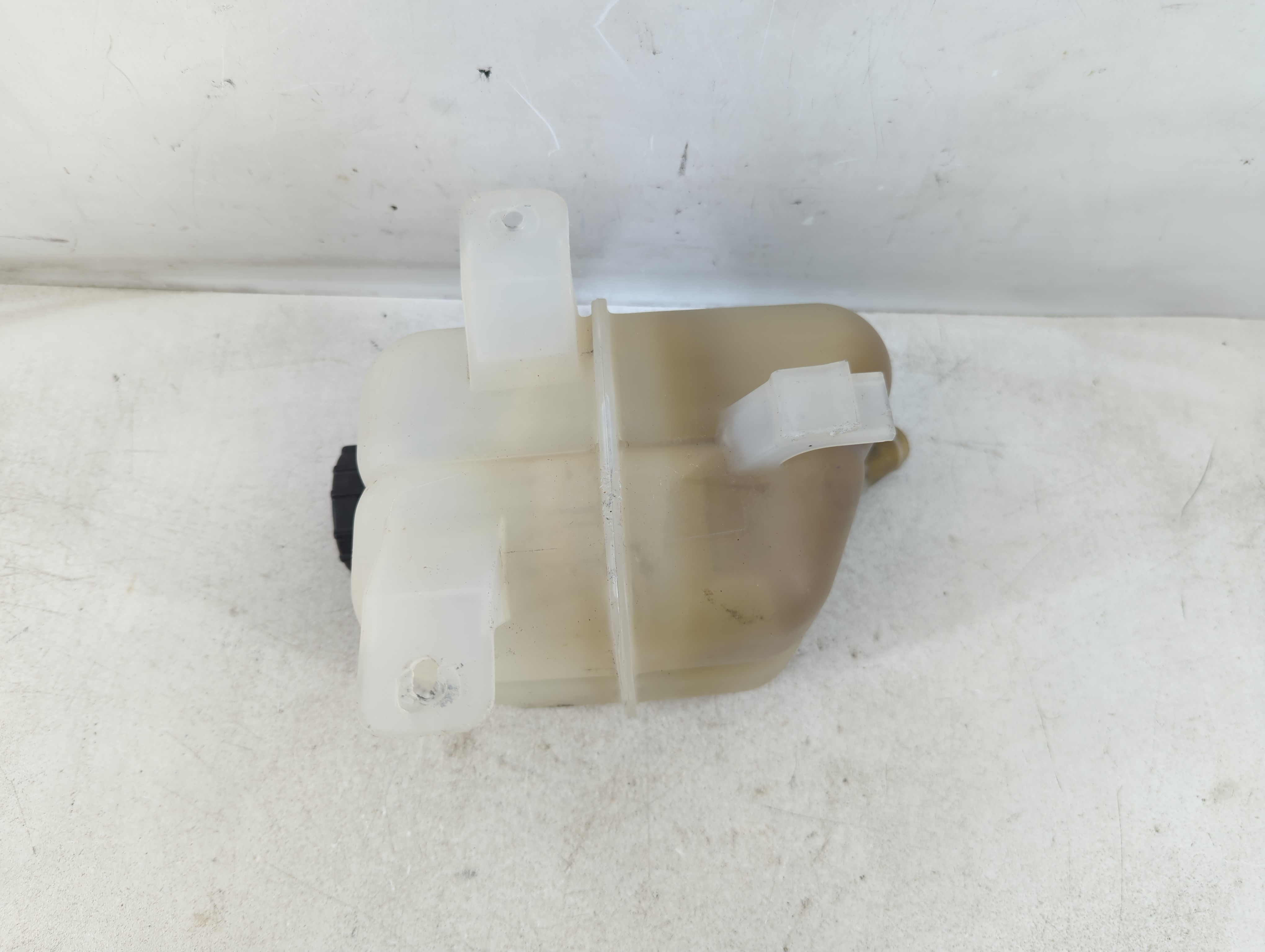 2007-2014 Ford Edge Radiator Coolant Overflow Expansion Tank Bottle 936679 - Oemusedautoparts1.com