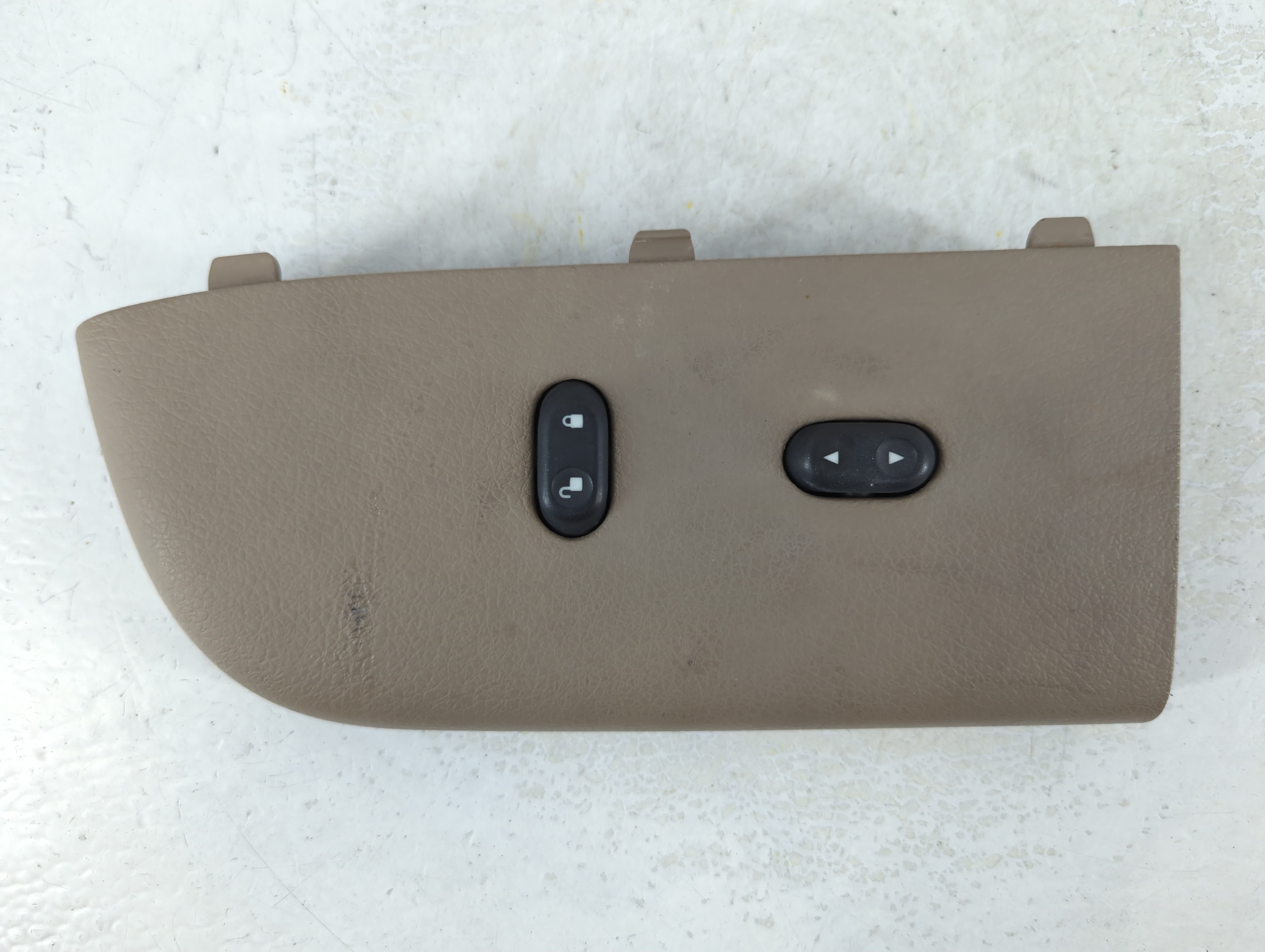 Picture of Ford F-150 Driver Left Door Master Power Window Switch 936754
