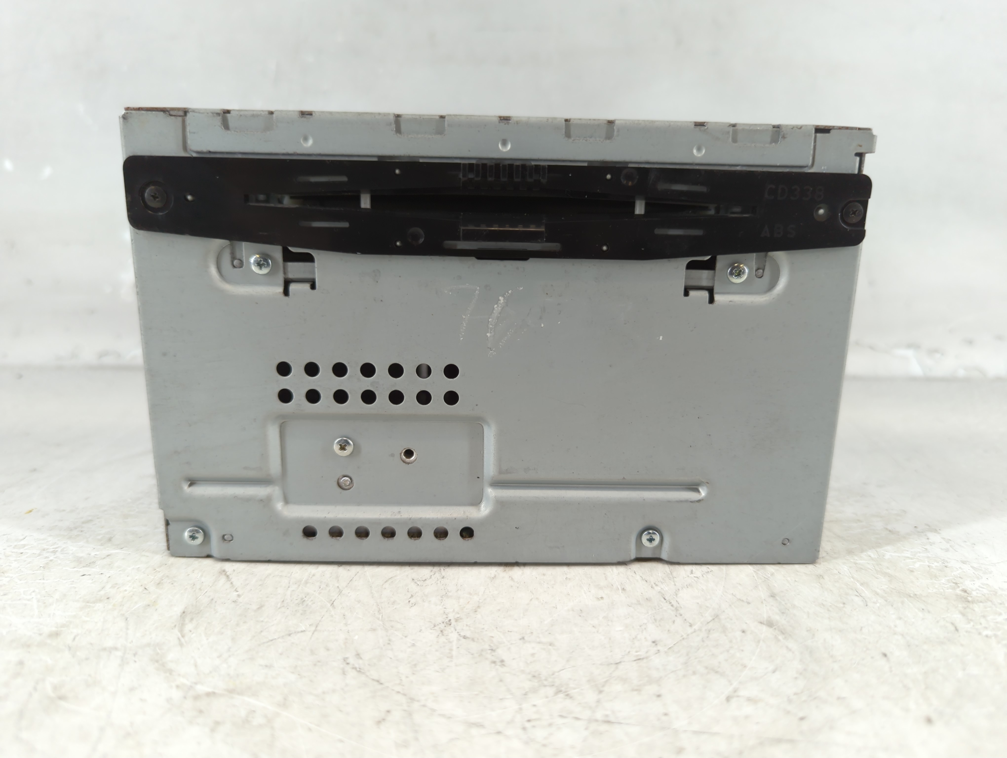 2010-2012 Ford Fusion Am Fm Cd Player Radio Receiver 936844 - Oemusedautoparts1.com