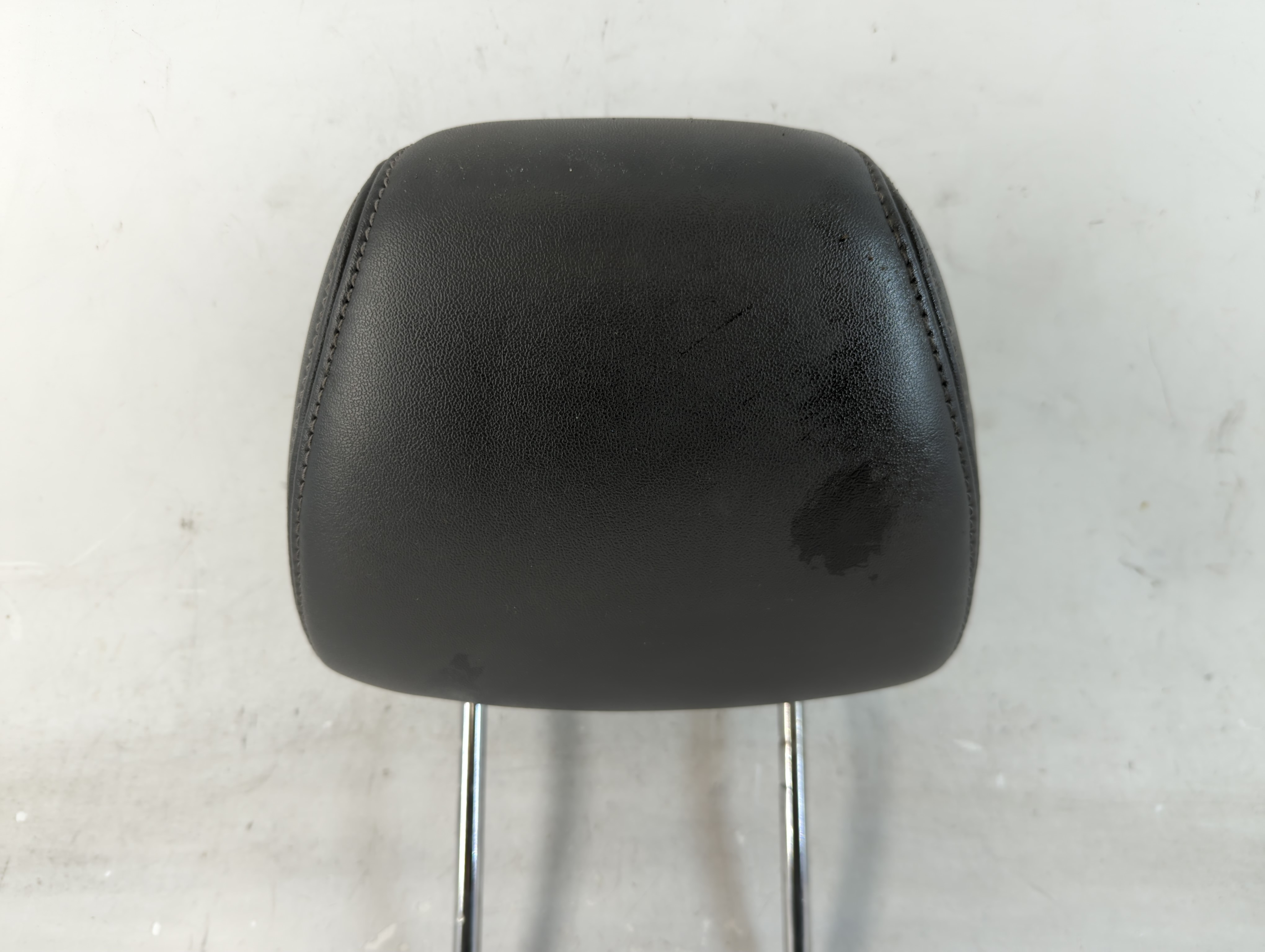 Picture of 2013 Ford Taurus Headrest Head Rest Front Driver Passenger Seat Black 936927