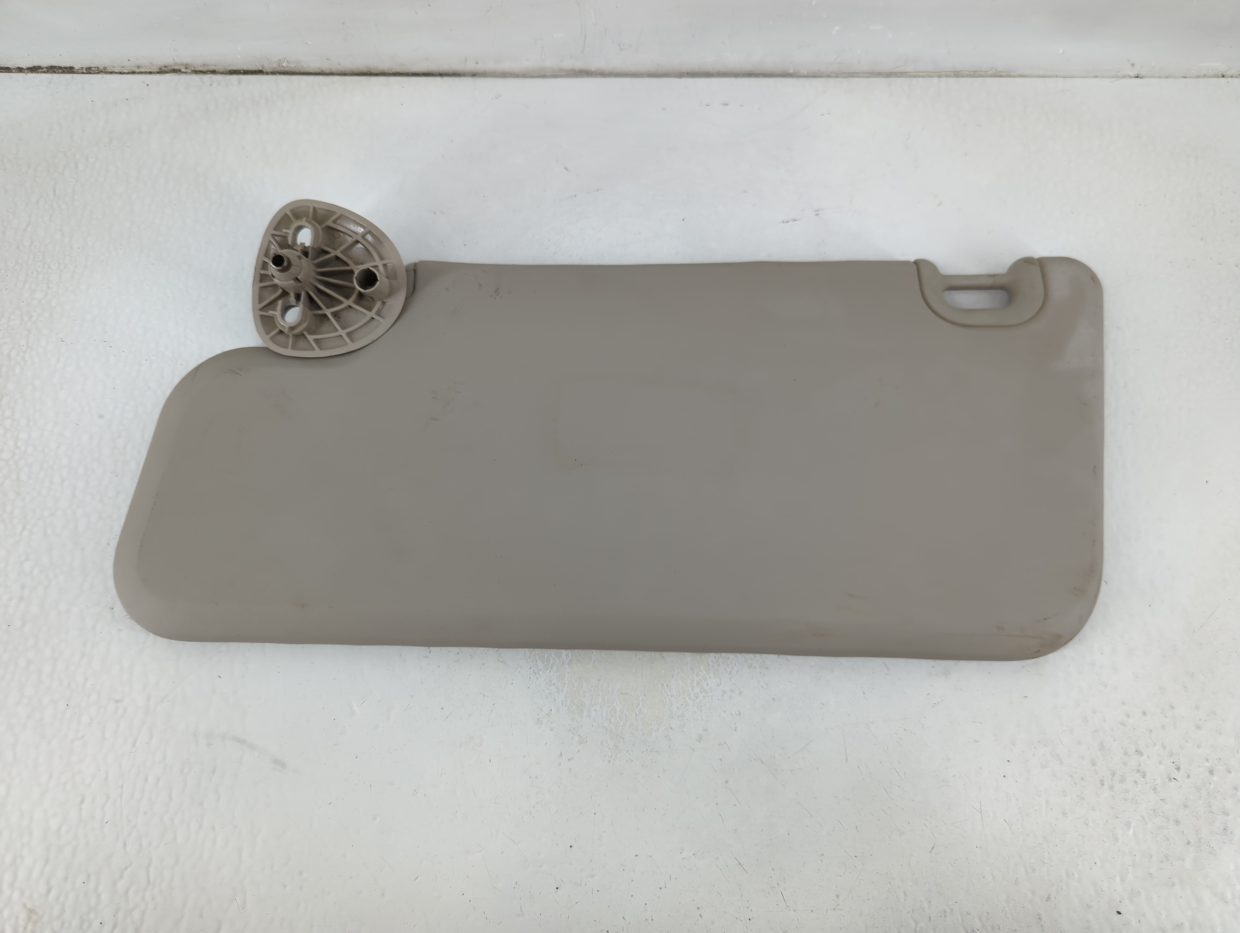 Picture of 2002 Dodge Ram 2500 Driver Sun Visor Mirror Left Sunvisor Grey 936995