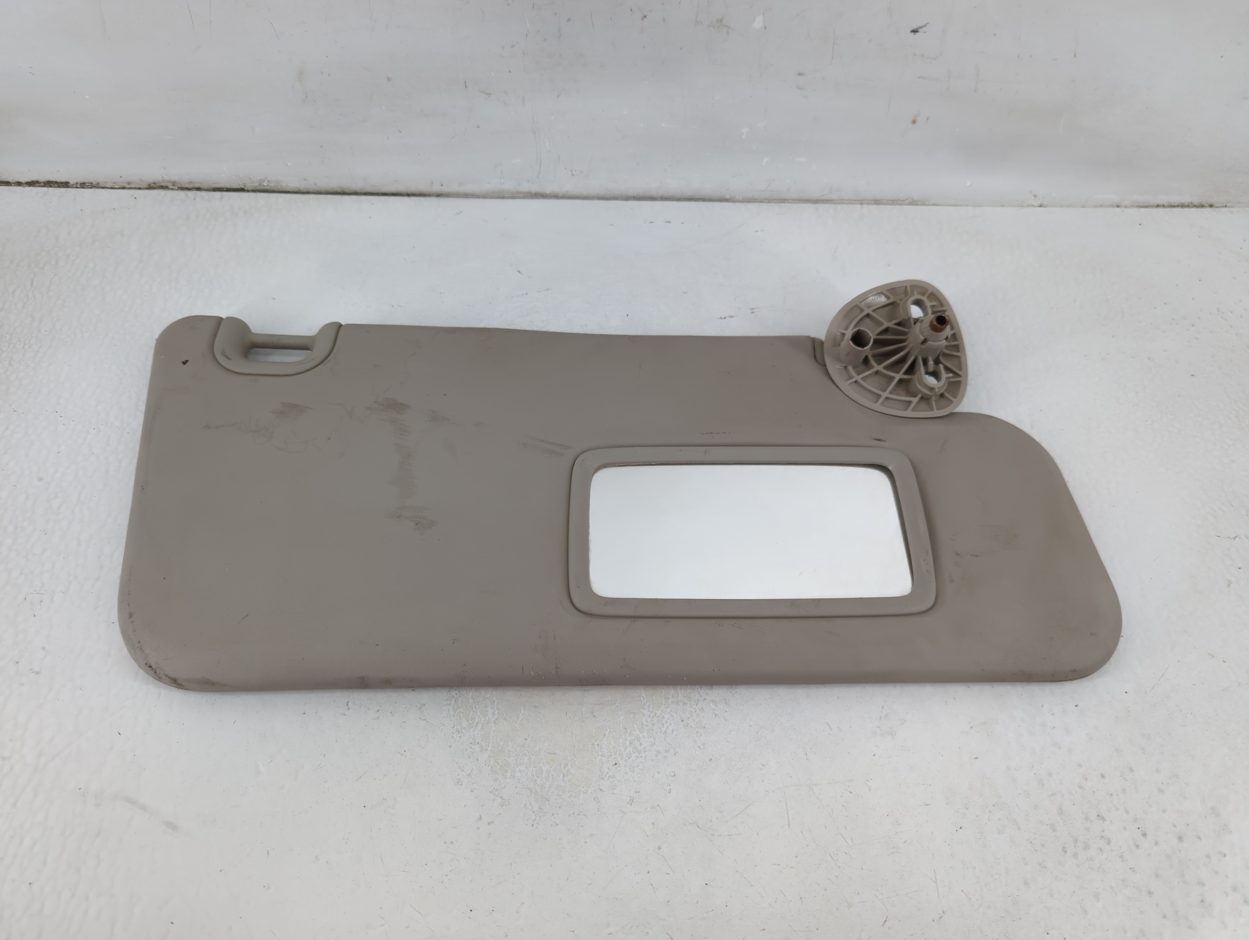 Picture of 2002 Dodge Ram 2500 Passenger Sun Visor Mirror Right Sunvisor Grey 936996