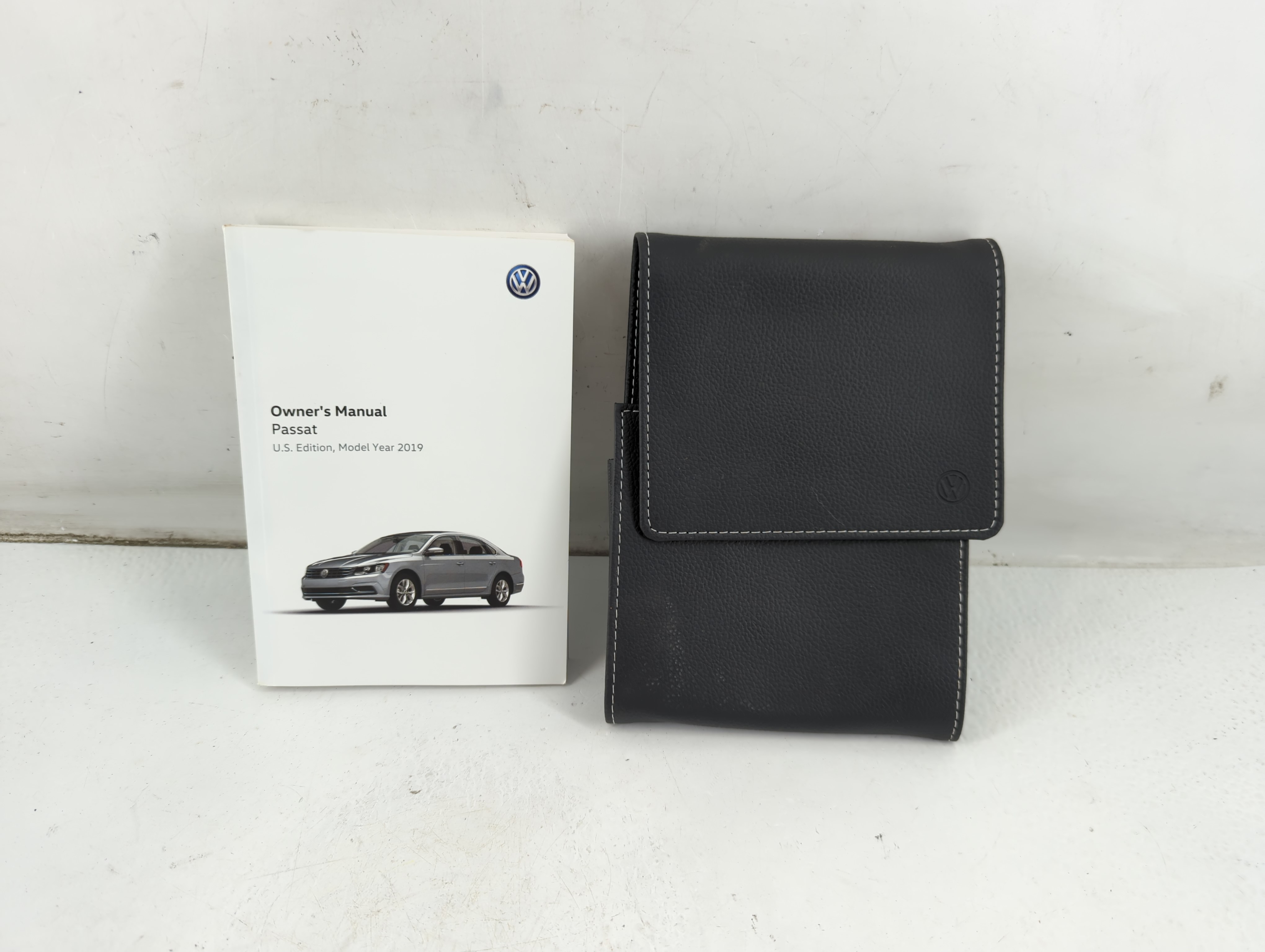 2019 Volkswagen Passat Owners Manual Book Guide 937061 - Oemusedautoparts1.com
