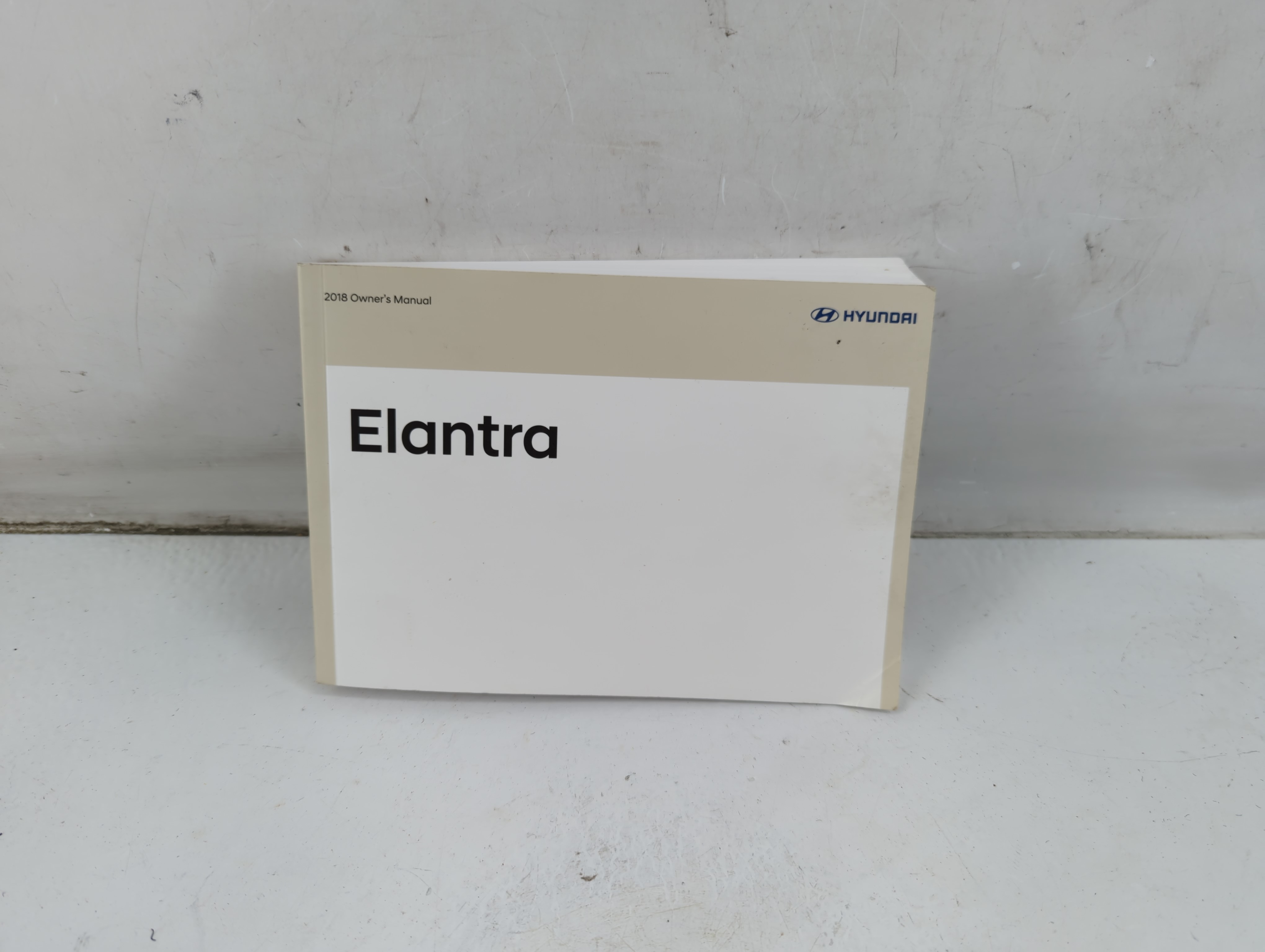 2018 Hyundai Elantra Owners Manual Book Guide 937078 - Oemusedautoparts1.com