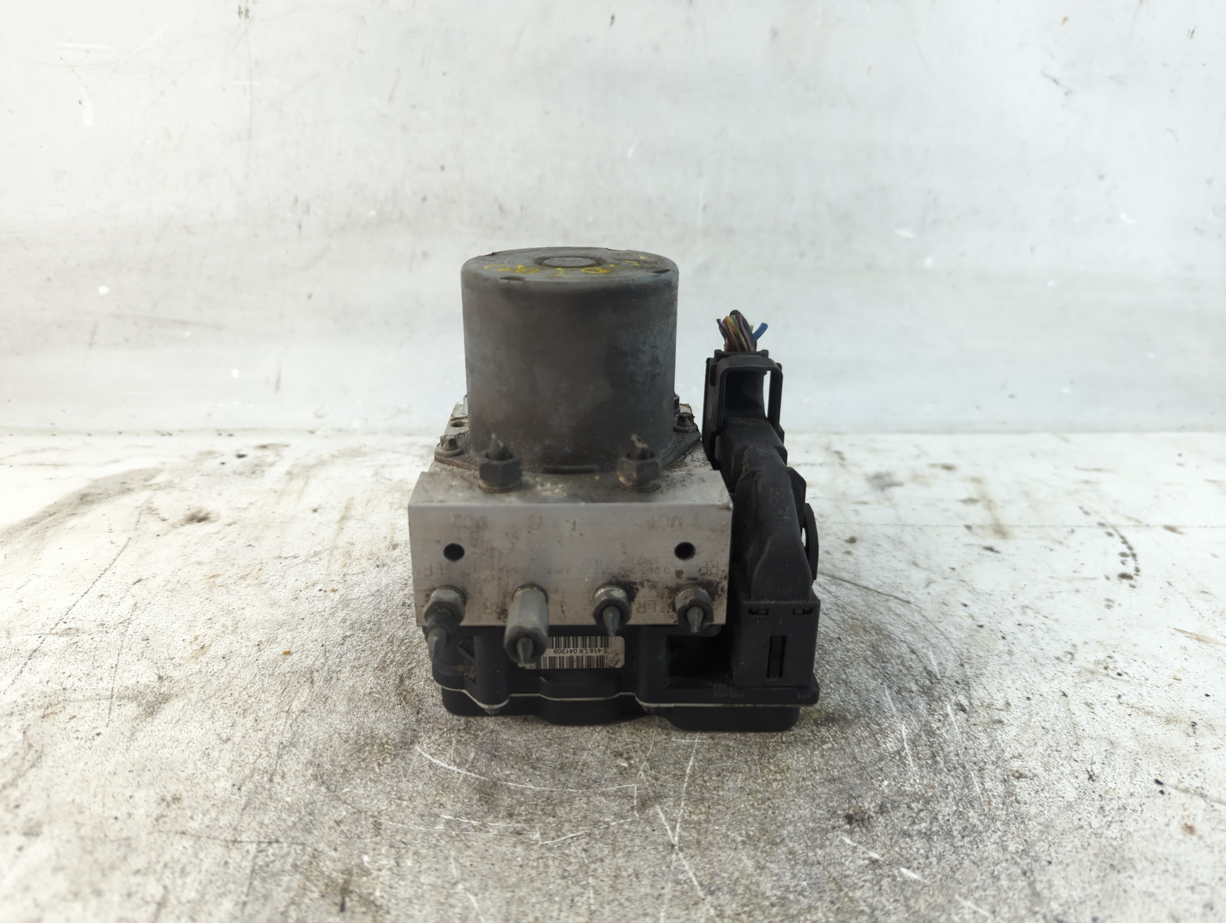 2010-2011 Toyota Camry Abs Pump Control Module 937102 - Oemusedautoparts1.com
