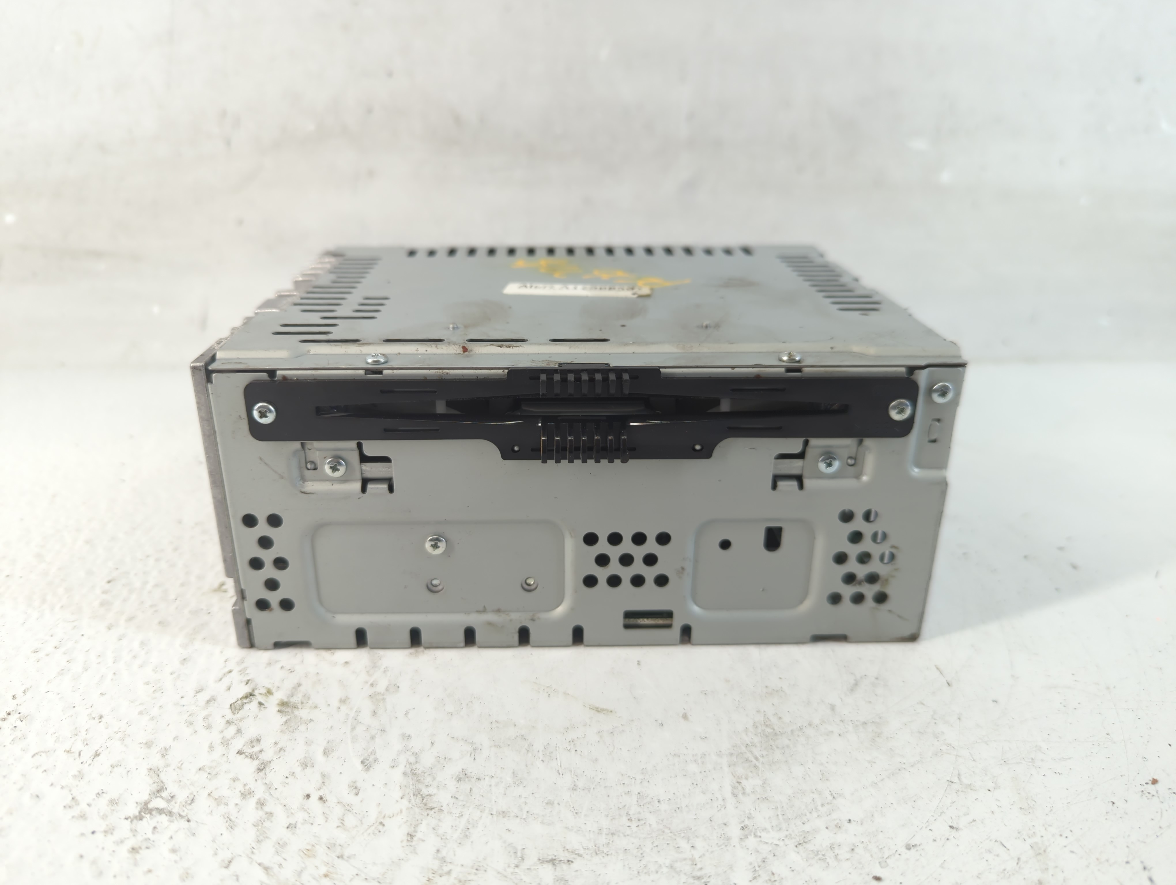 2013-2014 Ford Taurus Am Fm Cd Player Radio Receiver 937114 - Oemusedautoparts1.com